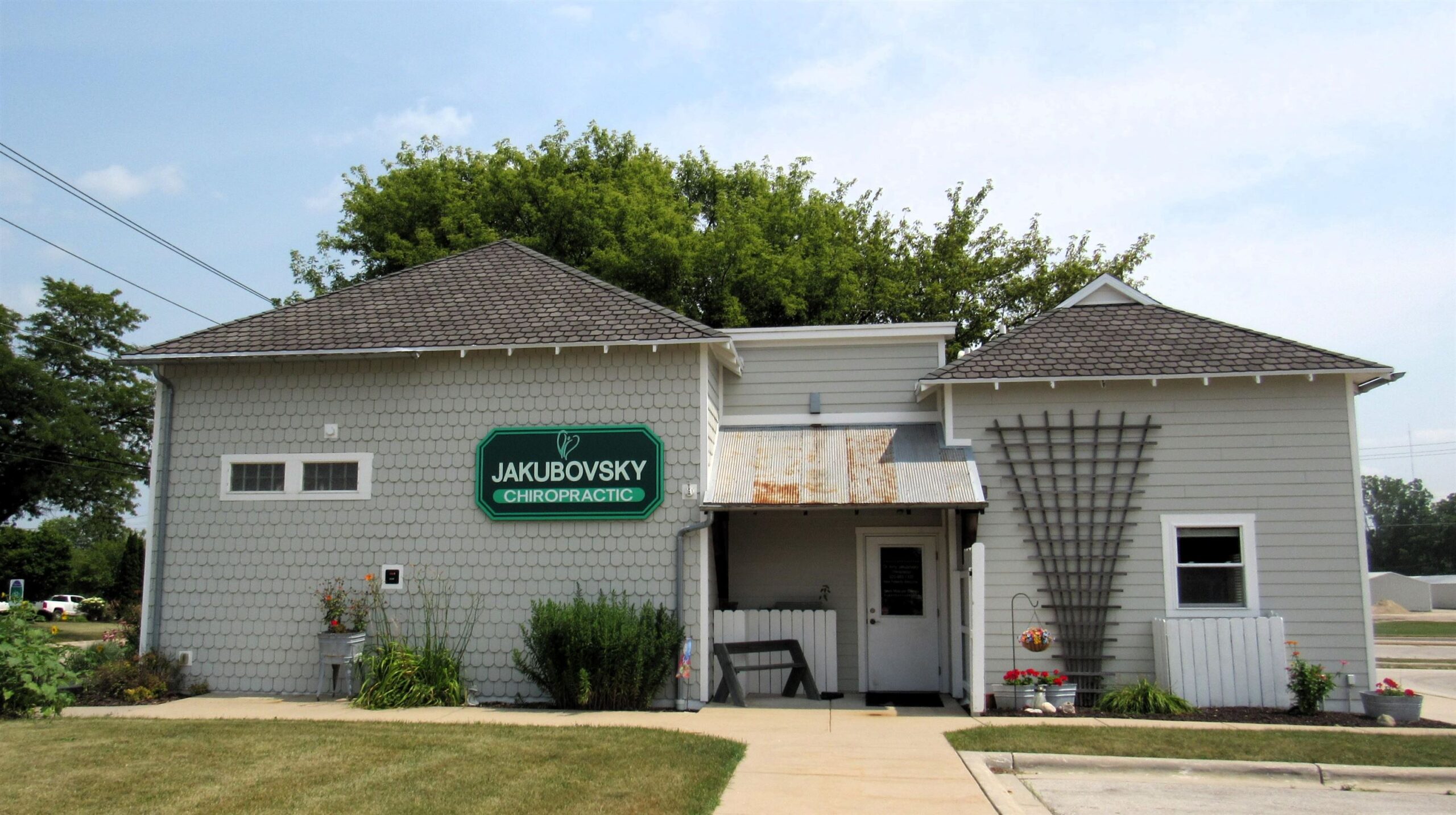 2200 DICKINSON Road property preview photograph