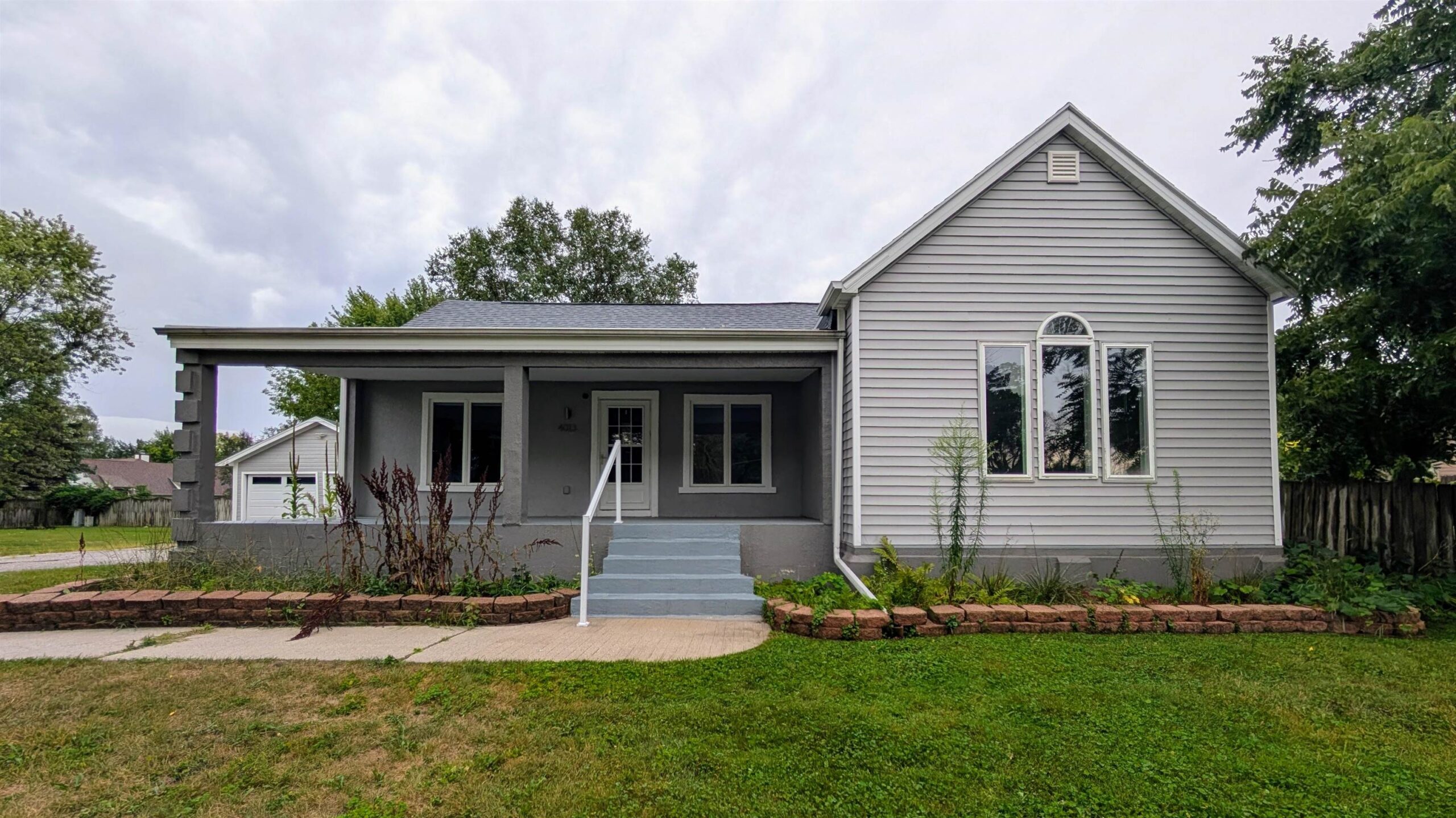 4013 MICHIGAN Avenue property preview photograph