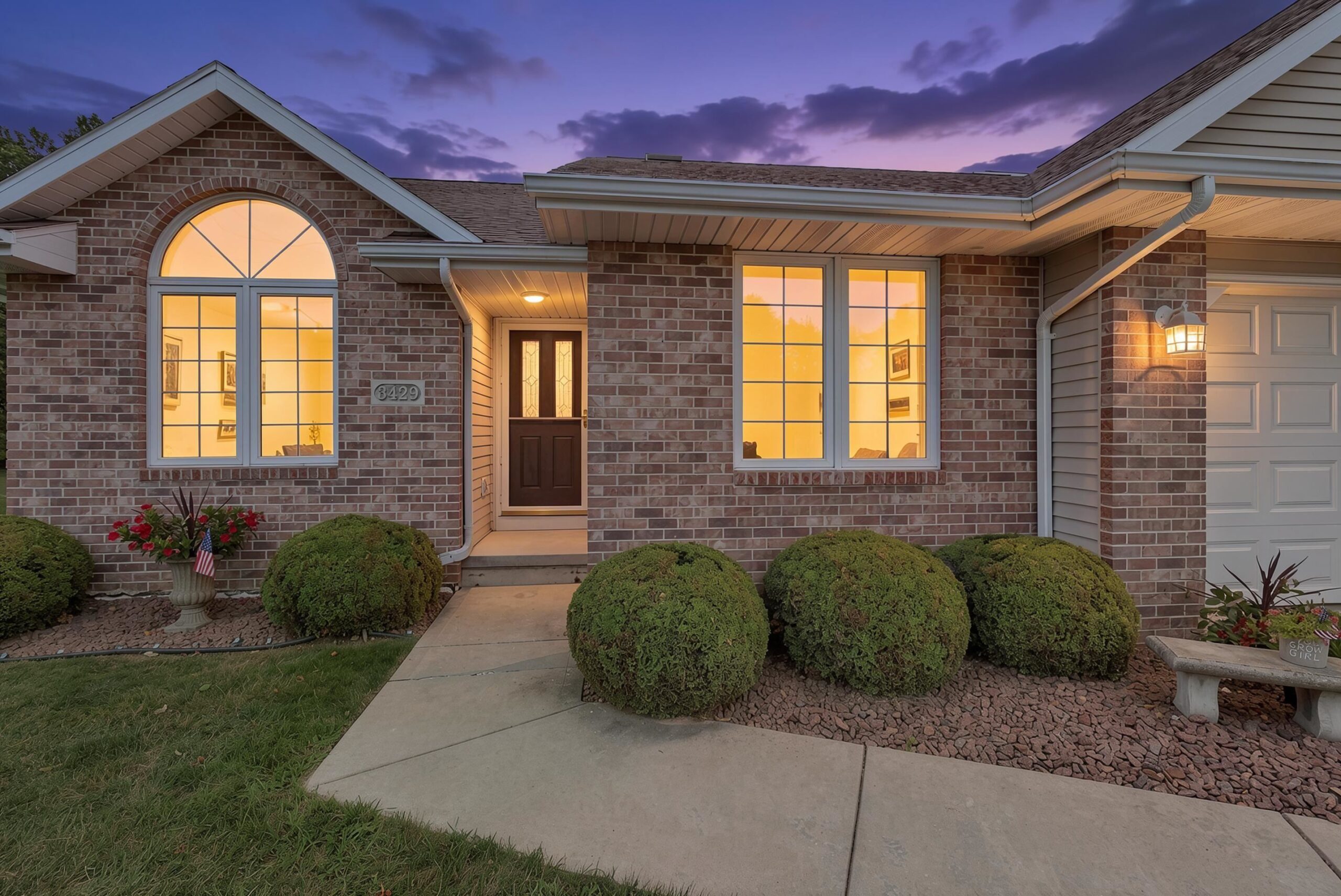 3429 EAST RIVER Drive property preview photograph
