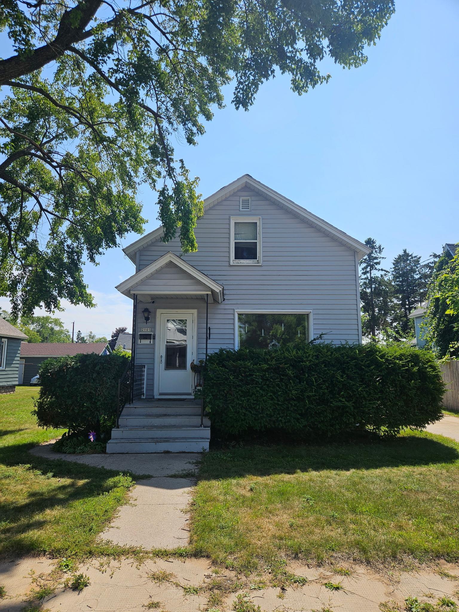 2105 12TH Avenue property preview photograph