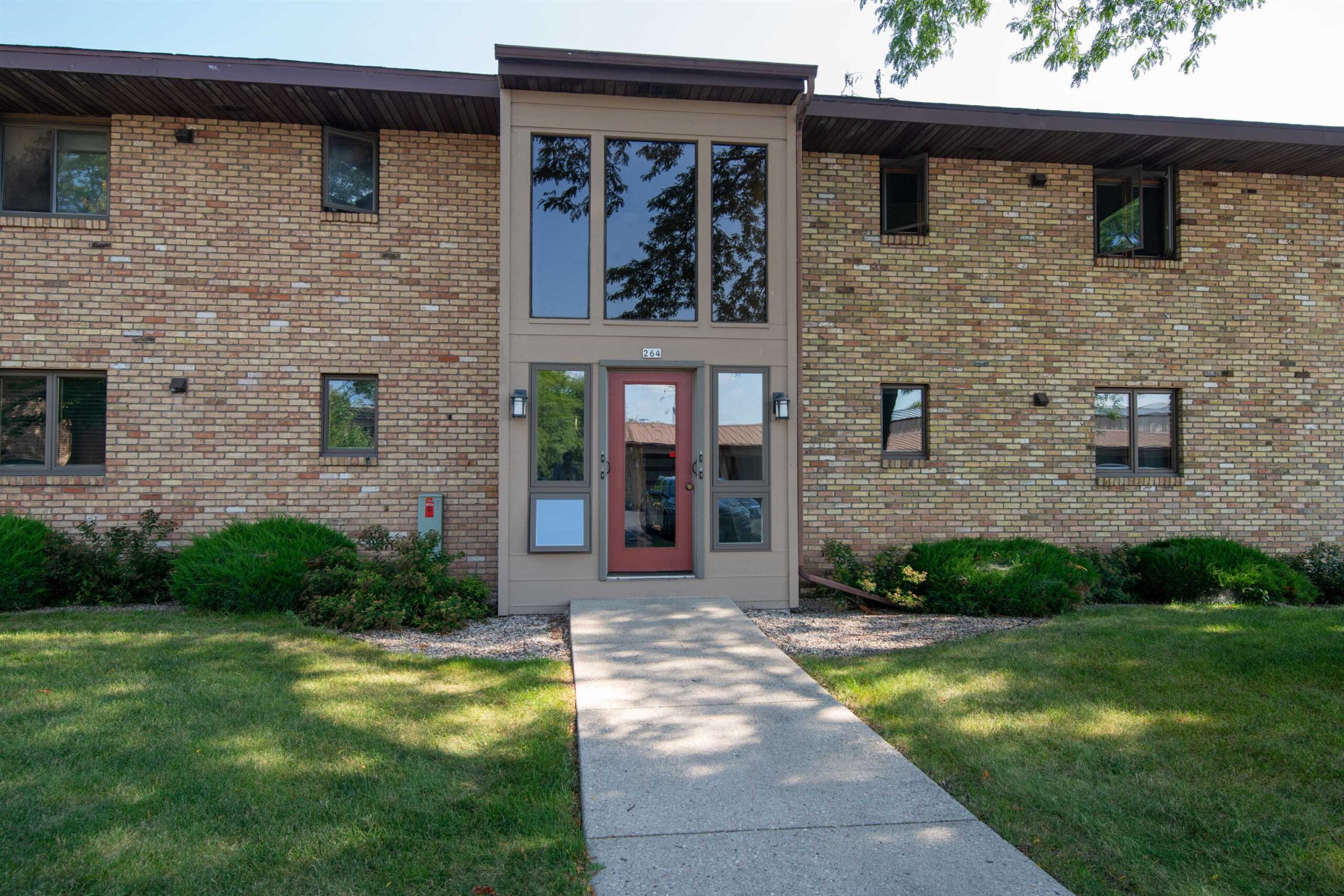 264 N CAMPBELL Road property preview photograph