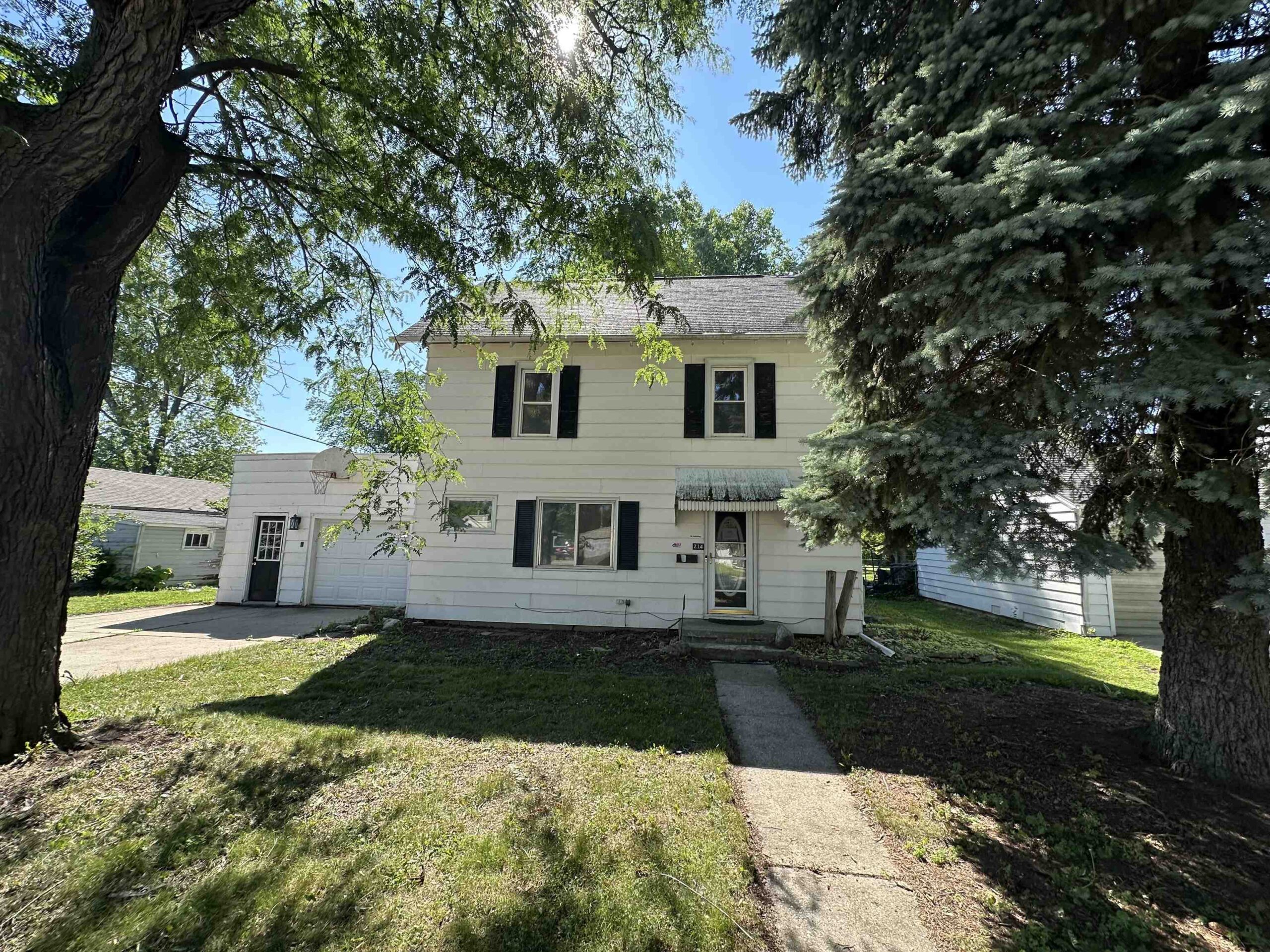 214 WEIS Avenue property preview photograph