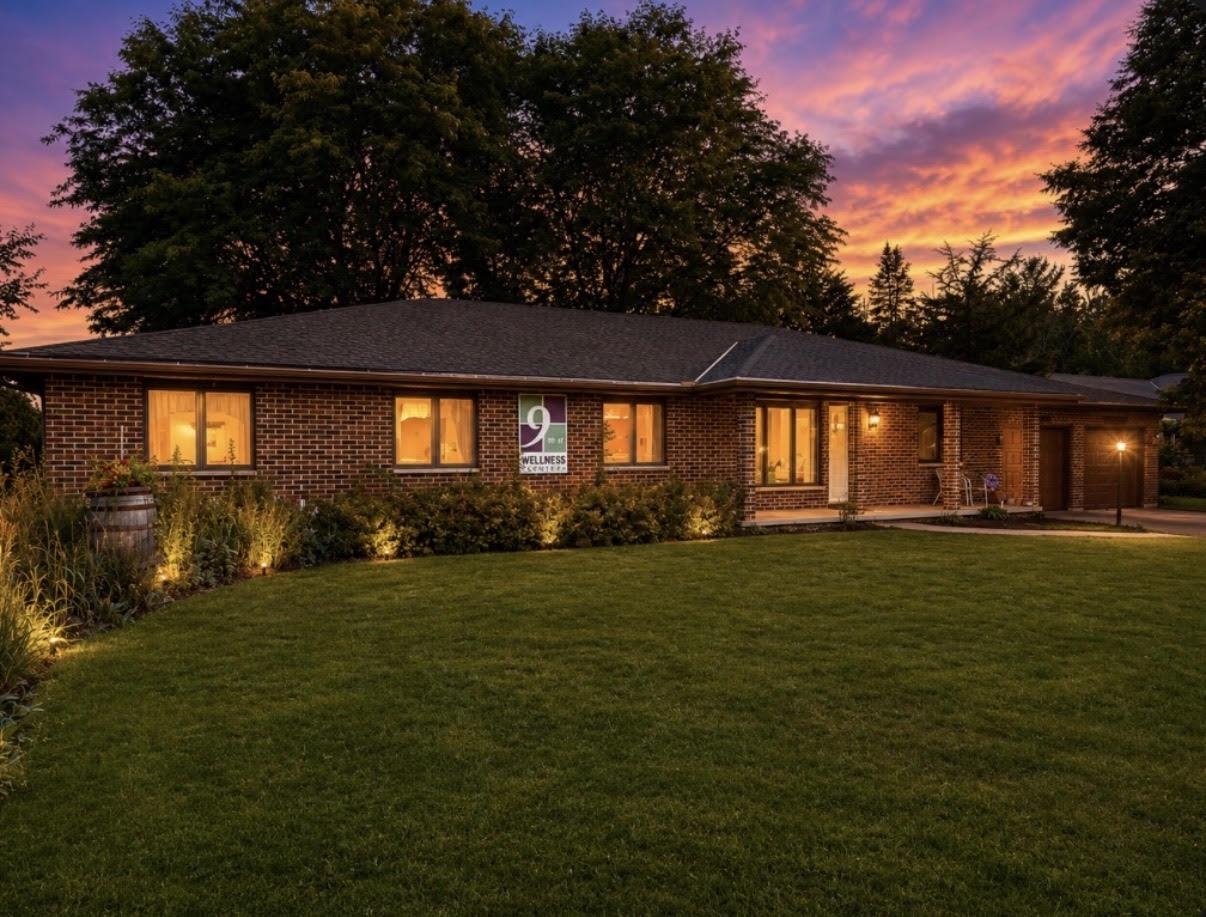 2330 MEADOW PARK Drive property preview photograph