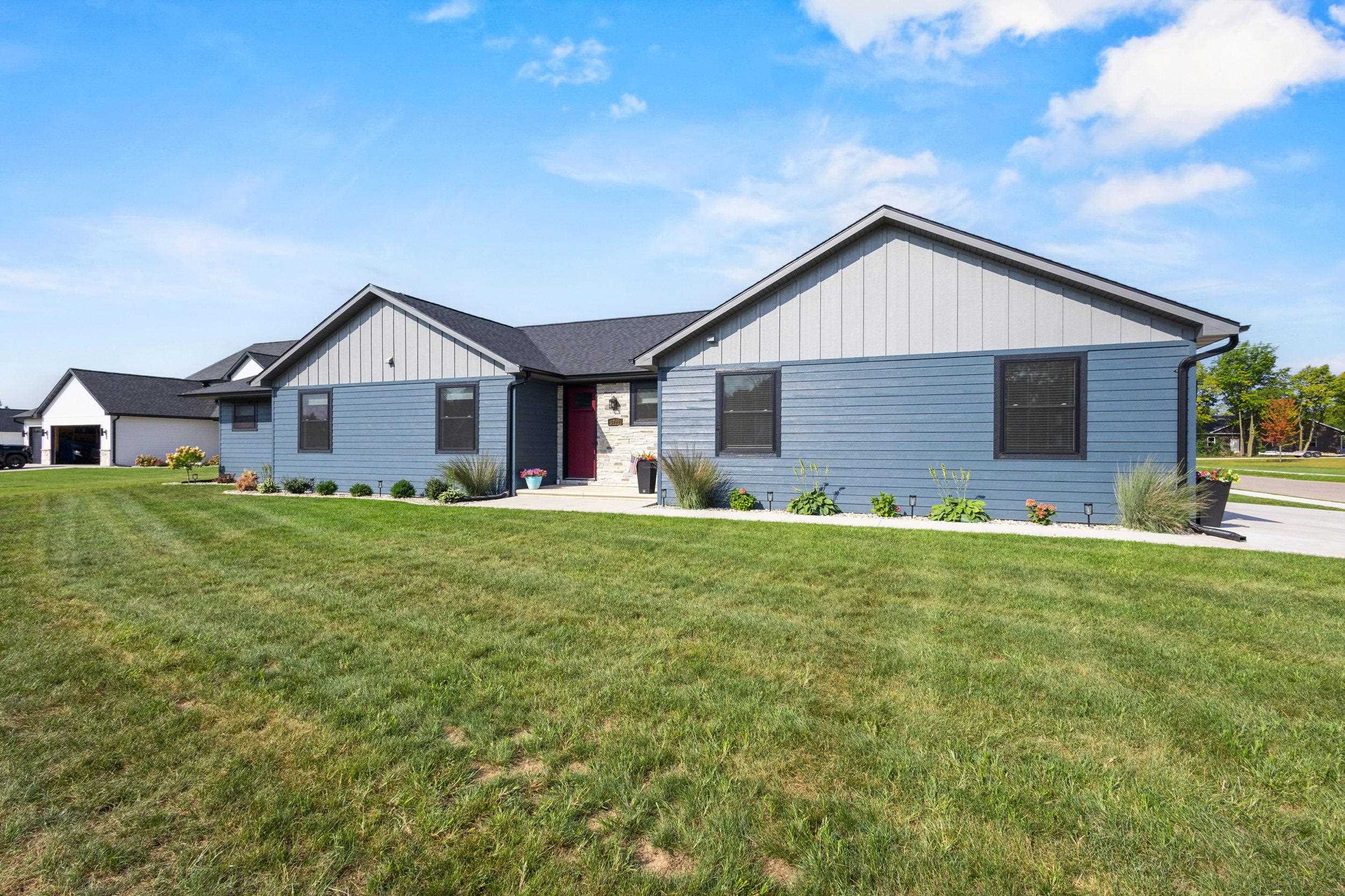 1765 HONOR Street property preview photograph