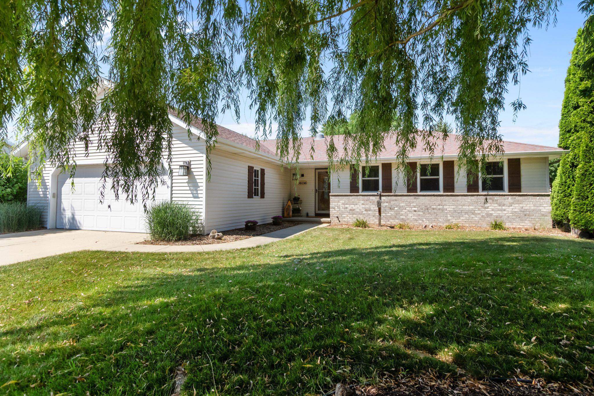 N9190 JORDAN Street property preview photograph