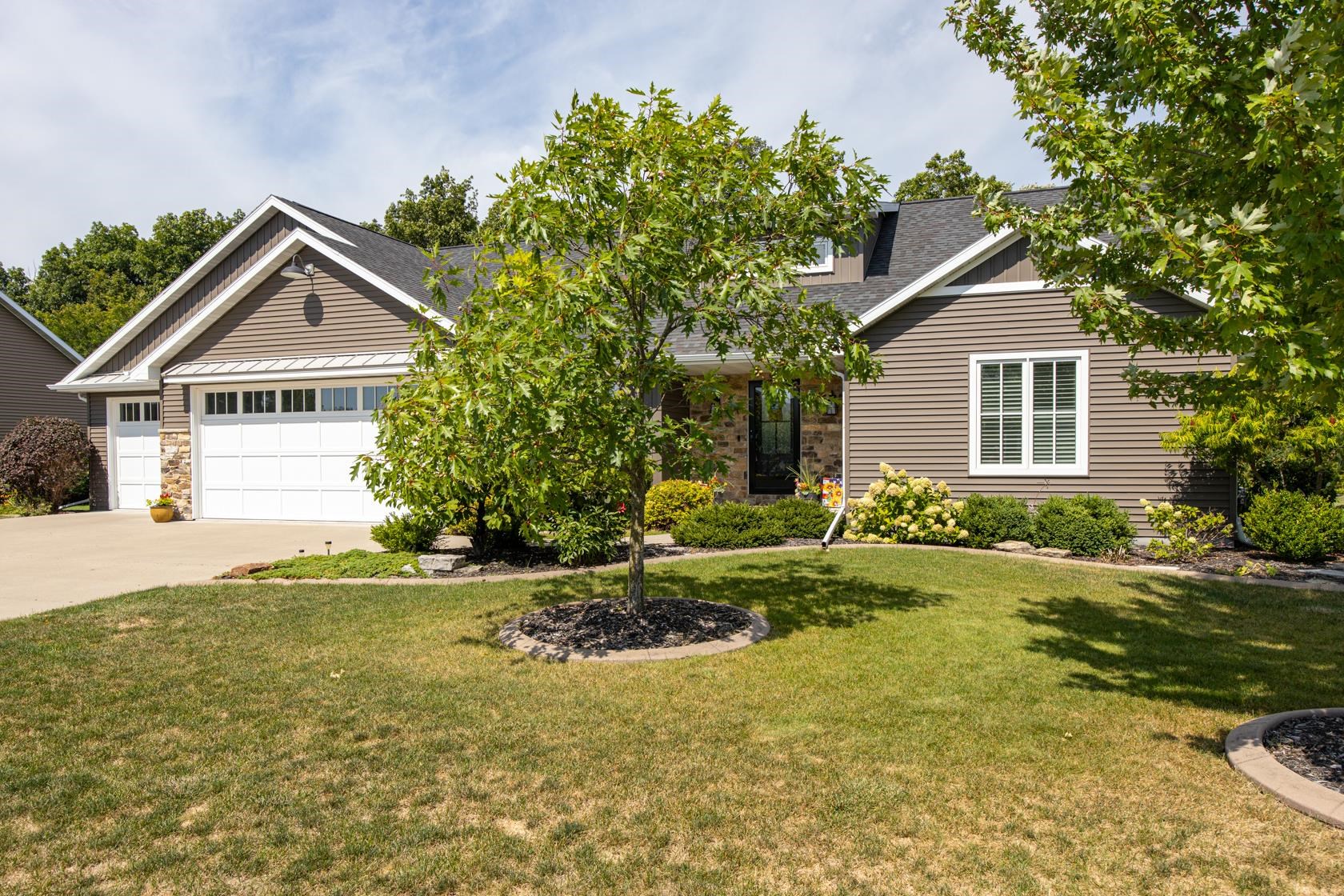 W4858 GUERNSEY Drive property preview photograph