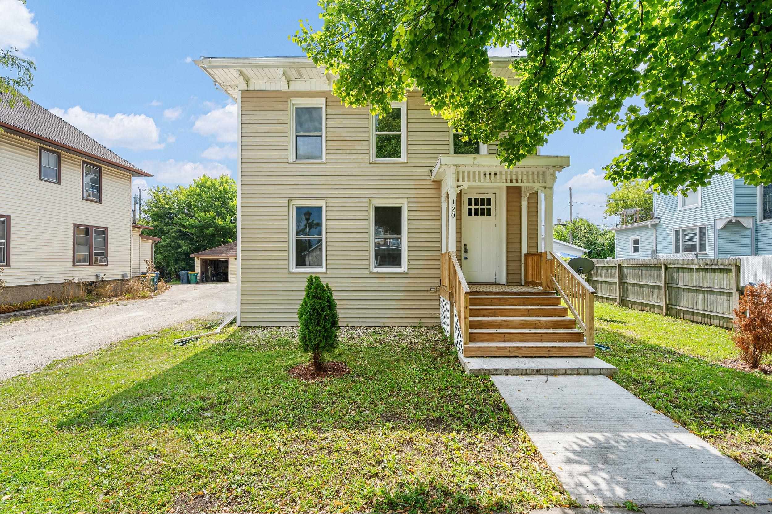 120 E 2ND Street property preview photograph