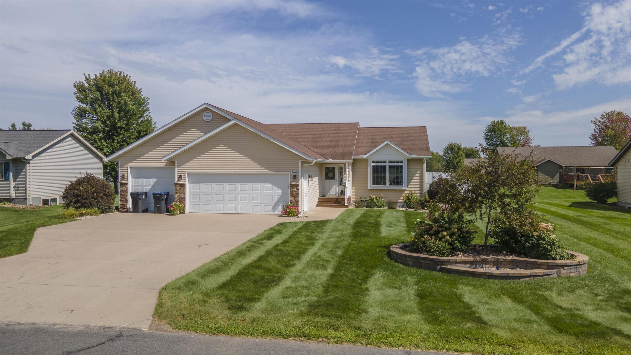 3640 CLEVELAND Avenue property preview photograph