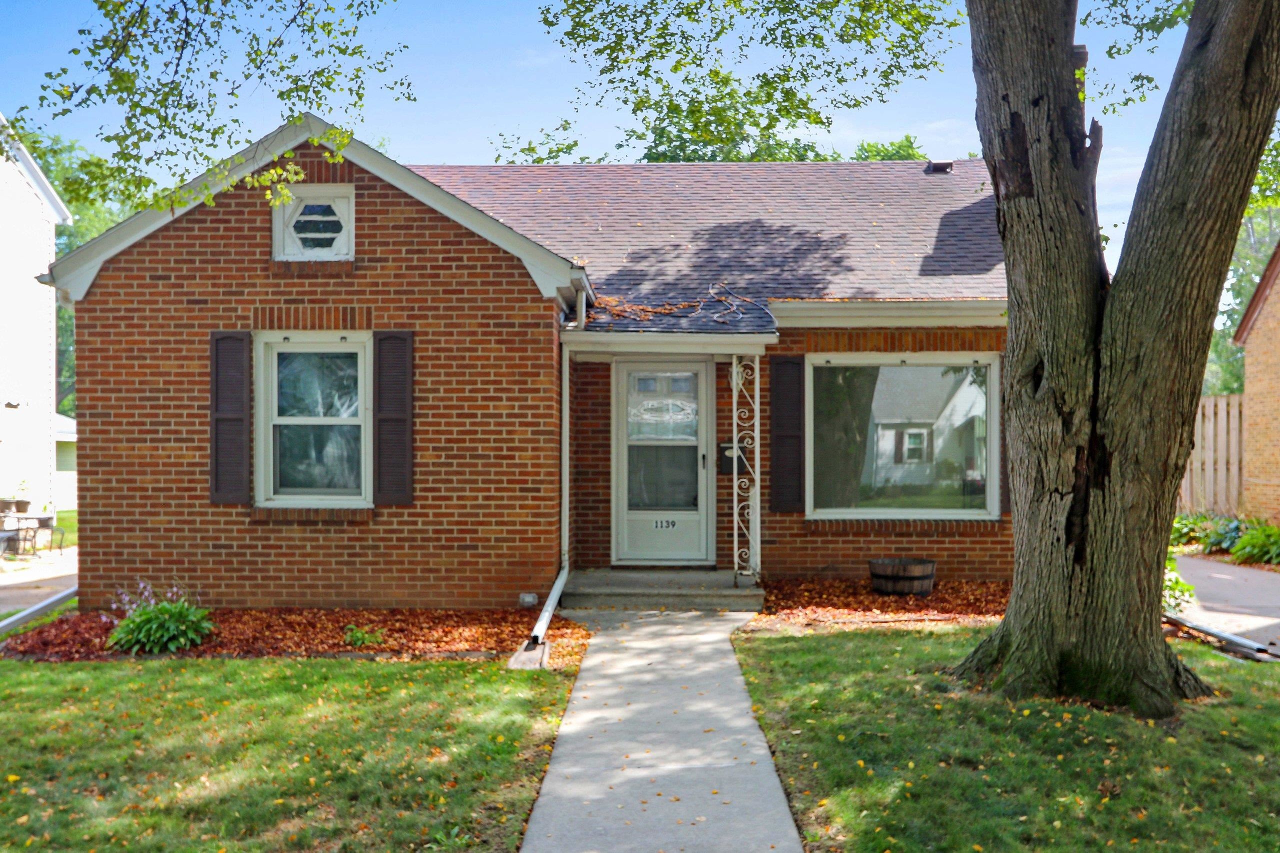 1139 14TH Avenue property preview photograph