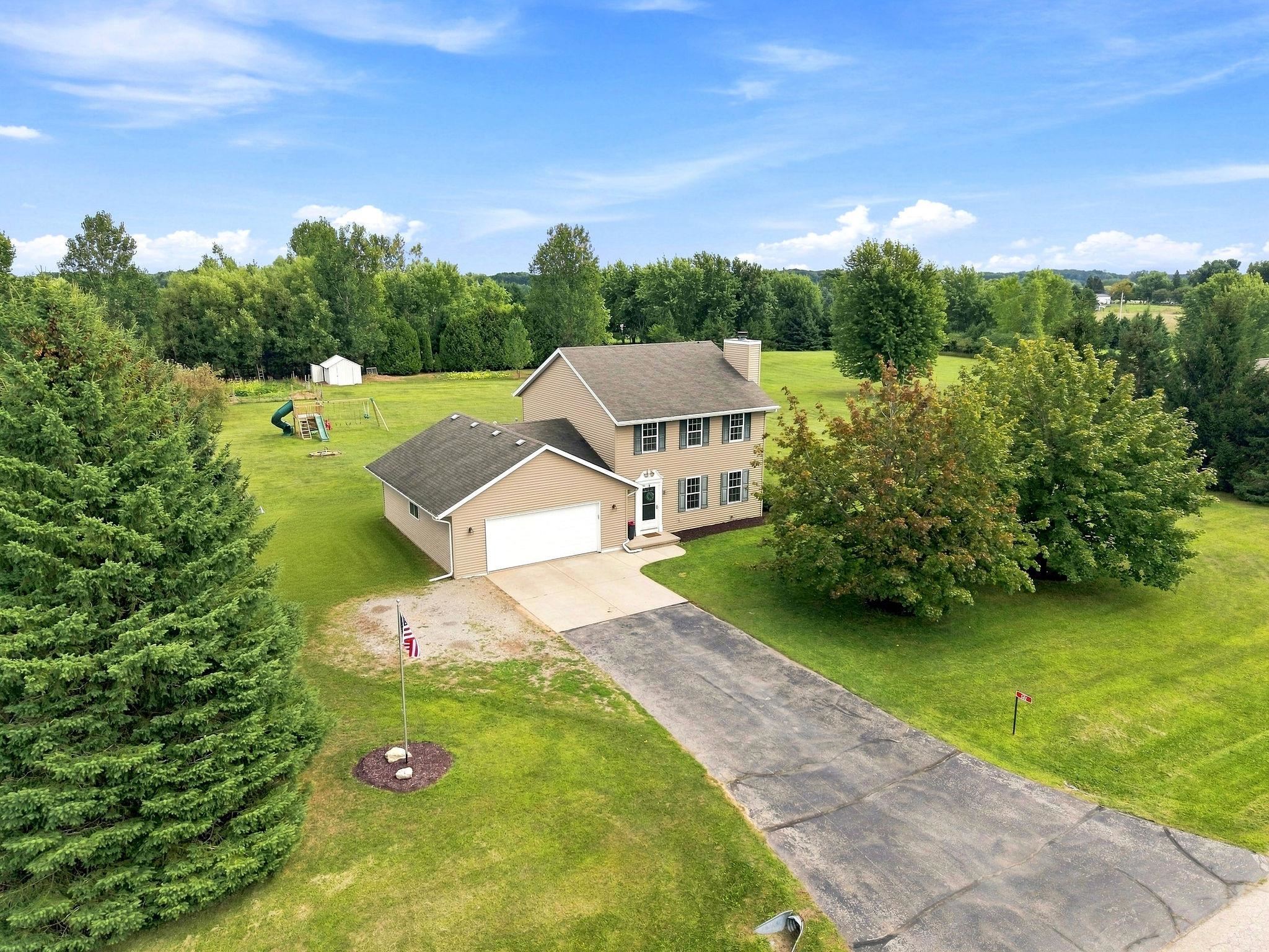 542 HIGHLAND MEADOW Trail property preview photograph