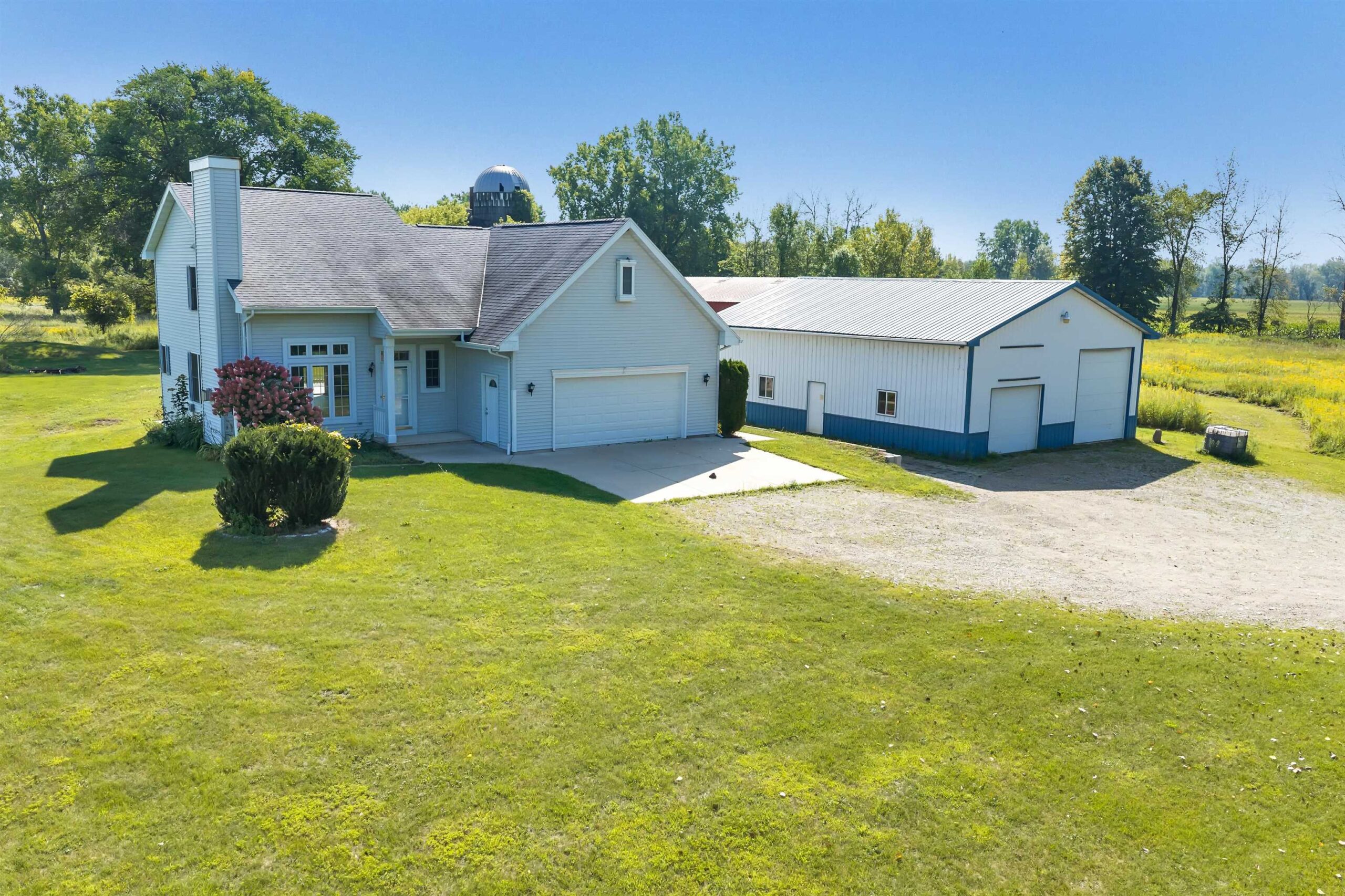 7920 MIDWAY Road property preview photograph