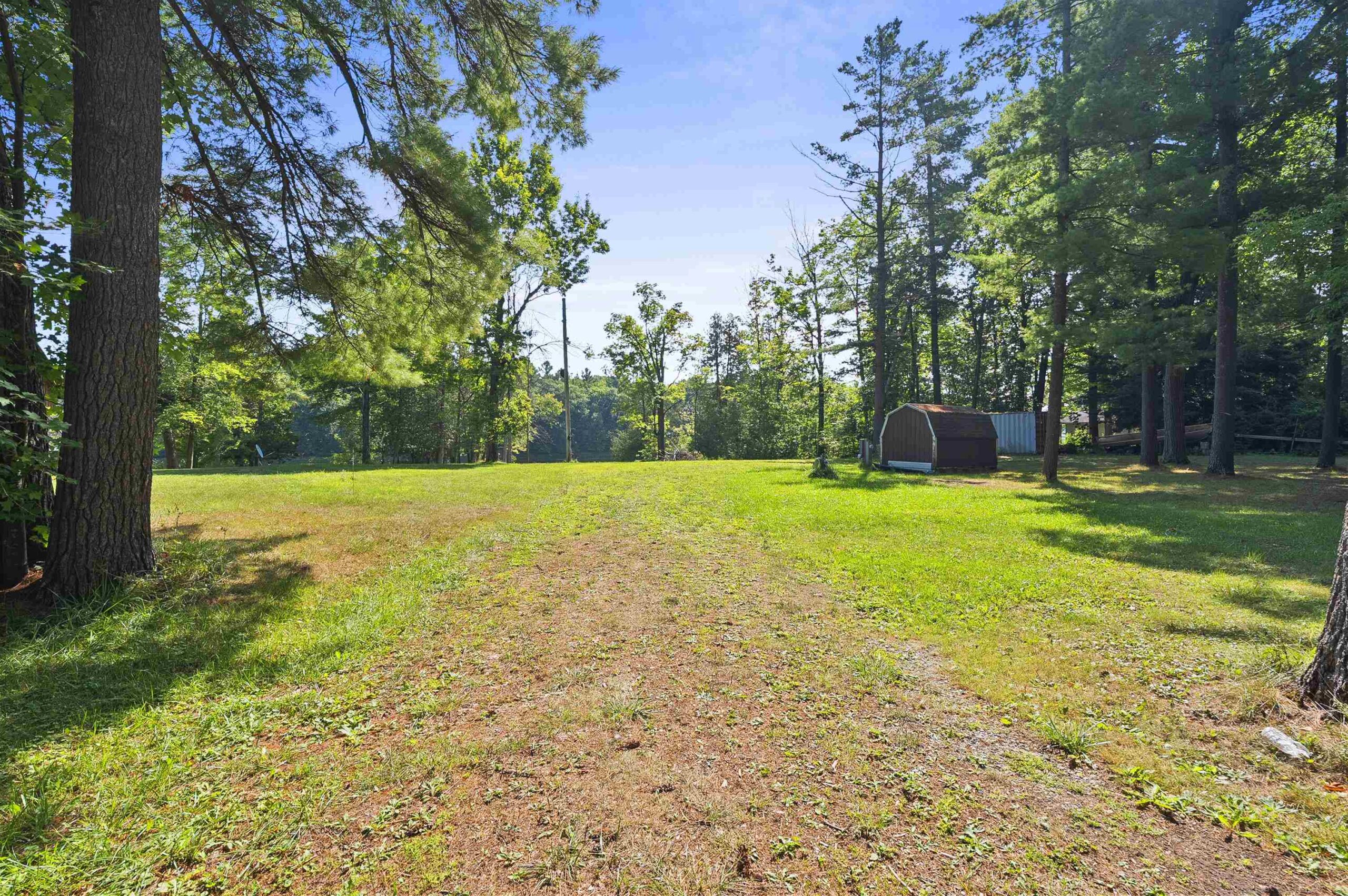 N7274 SHADY Lane property preview photograph