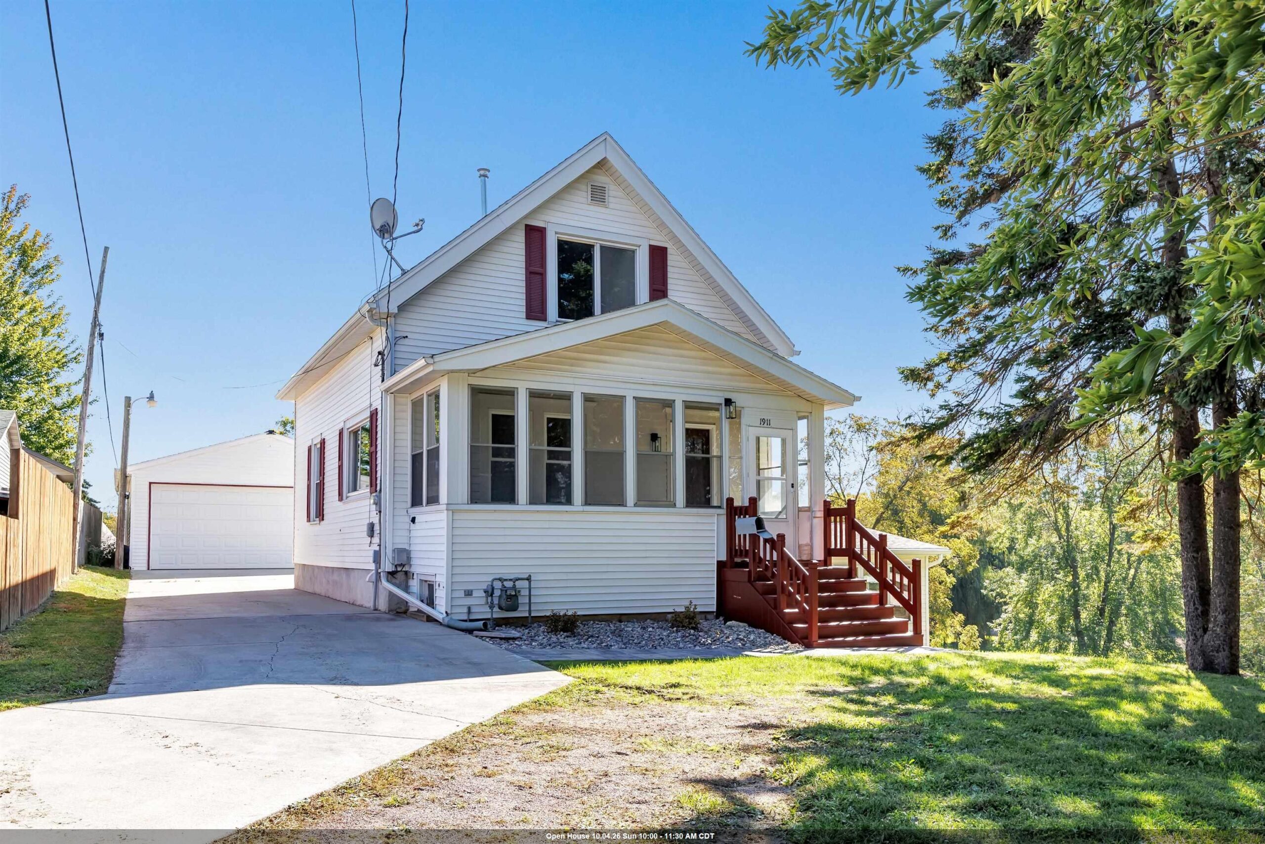 1911 S 13TH Street property preview photograph