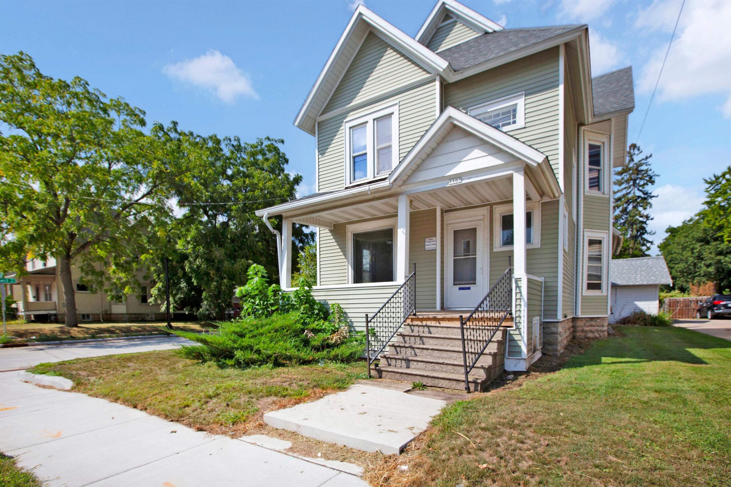 1103 CHERRY Street property preview photograph