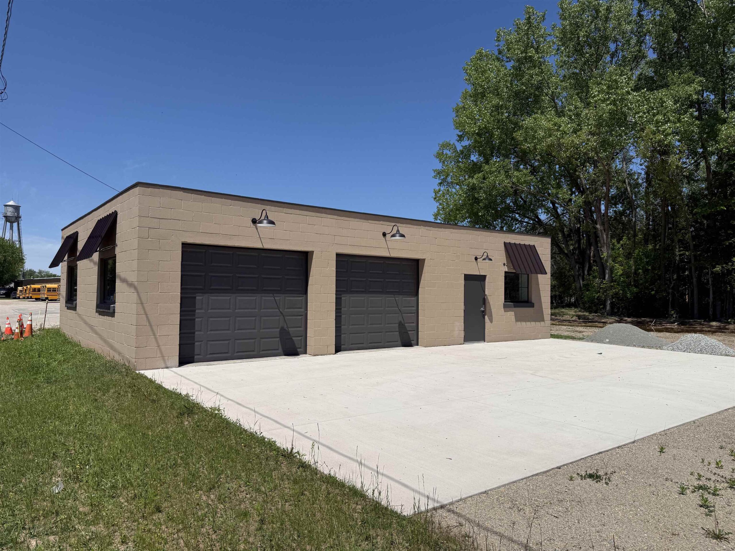 349 MONROE Street property preview photograph