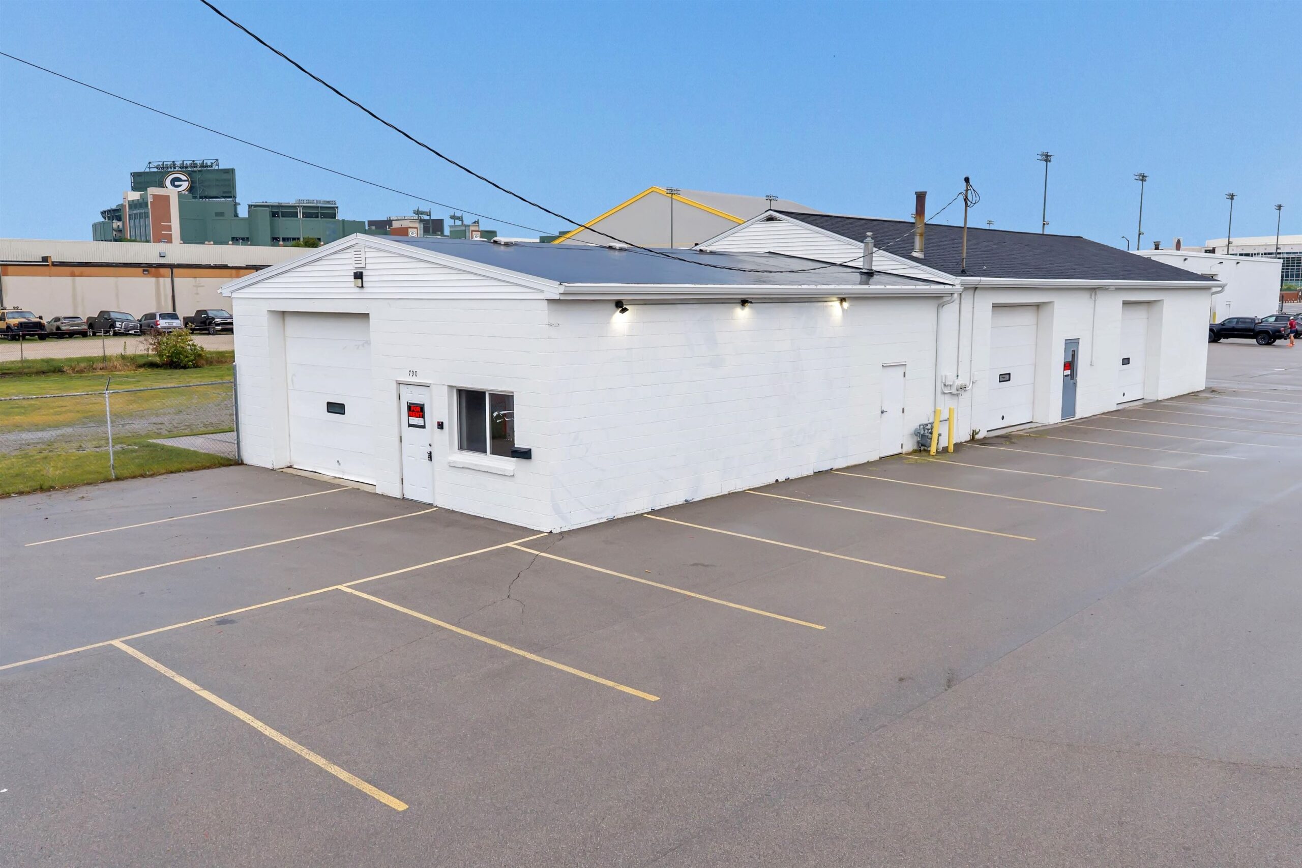790 BORVAN Avenue property preview photograph