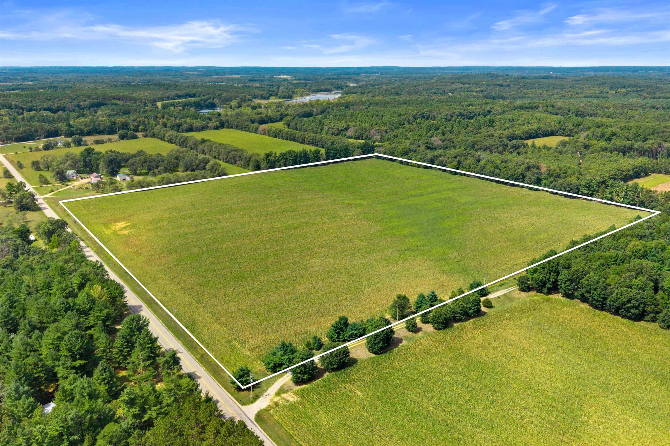 COUNTY ROAD YY property preview photograph