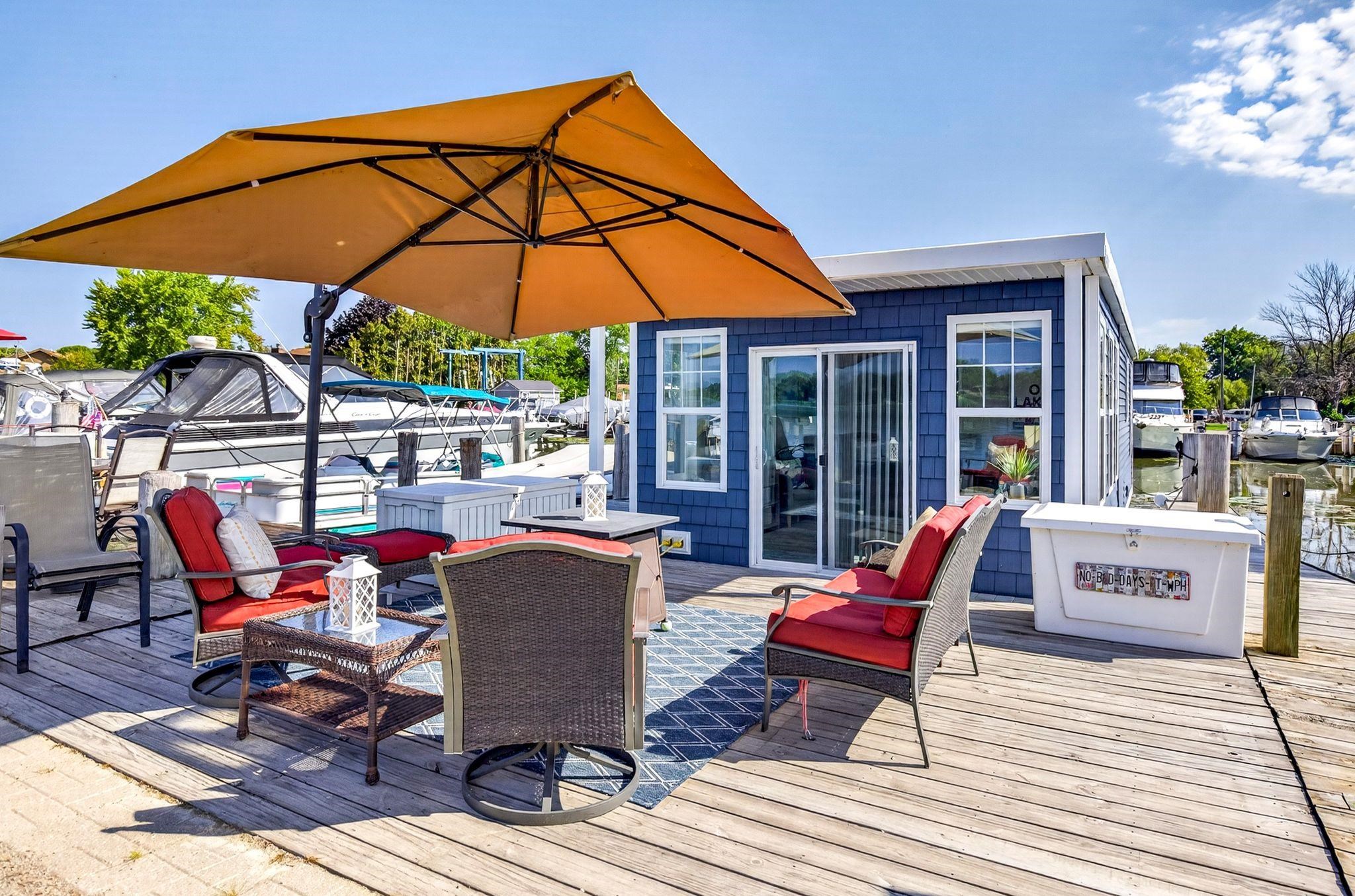 1000 HARBOR POINT Court property preview photograph
