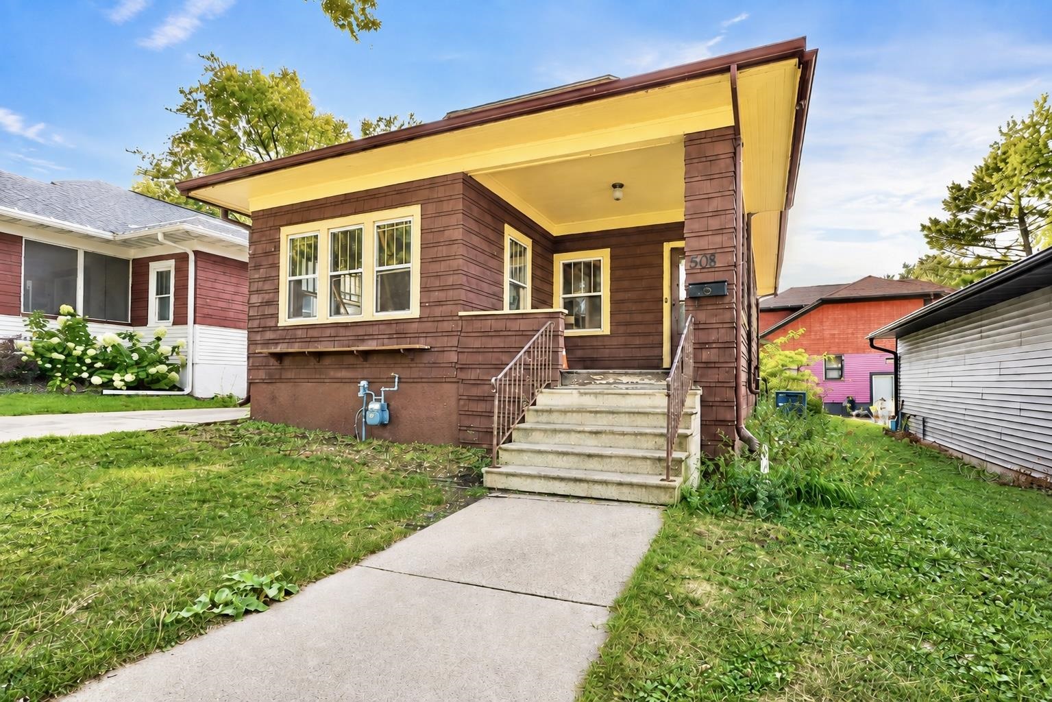 508 S JACKSON Street property preview photograph