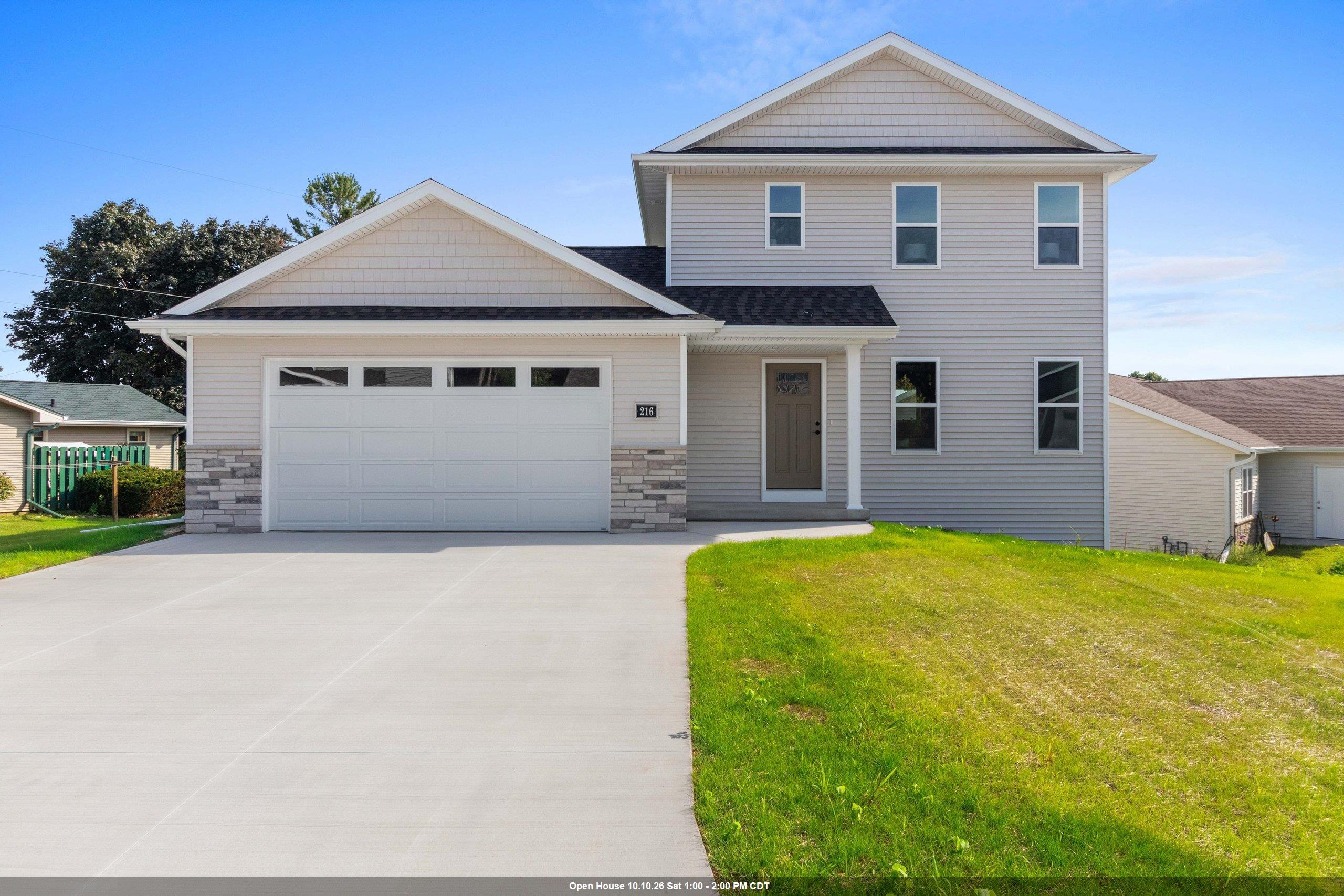 216 EVERGREEN Lane property preview photograph