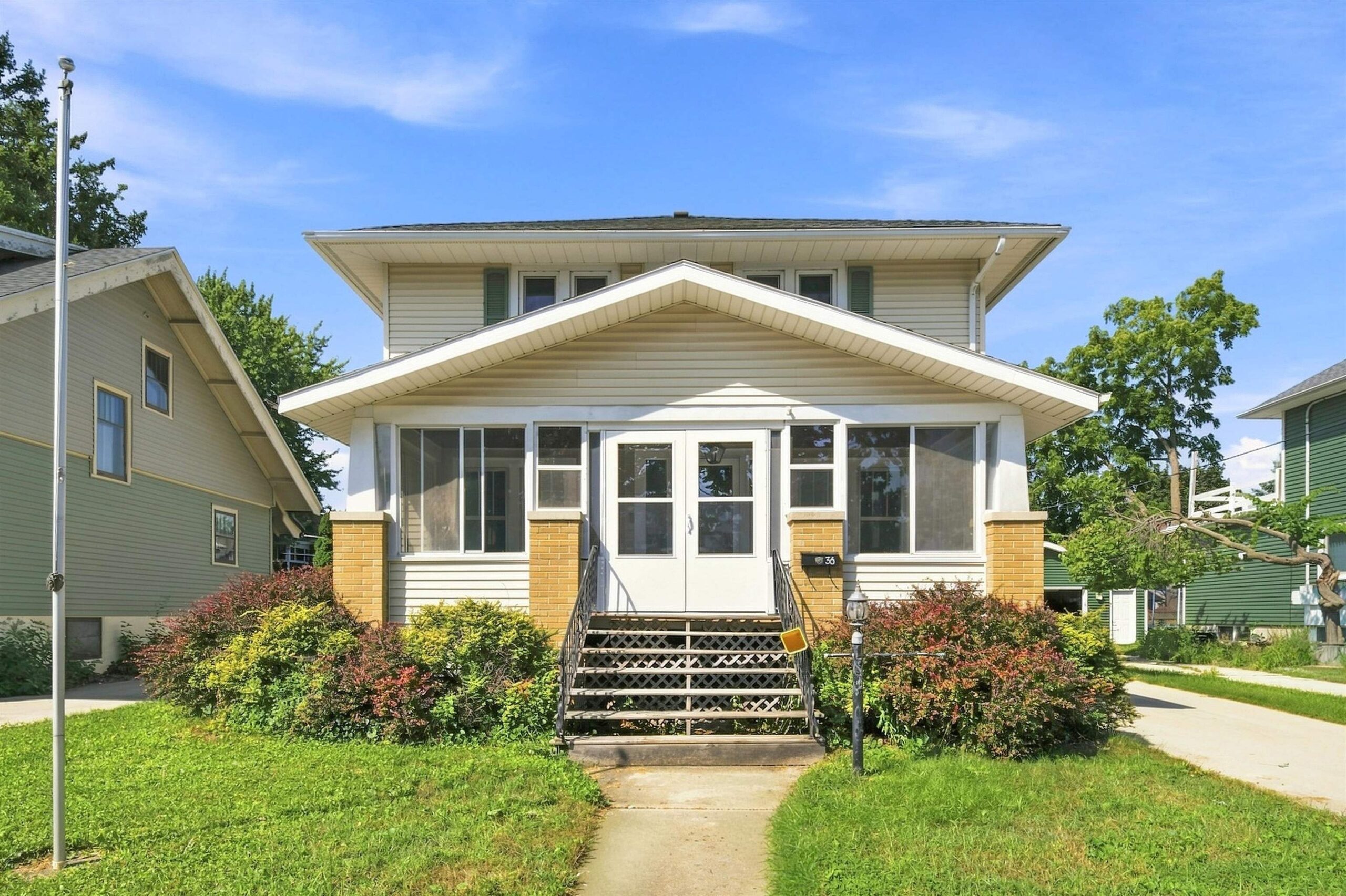 36 OAKLAWN Avenue property preview photograph