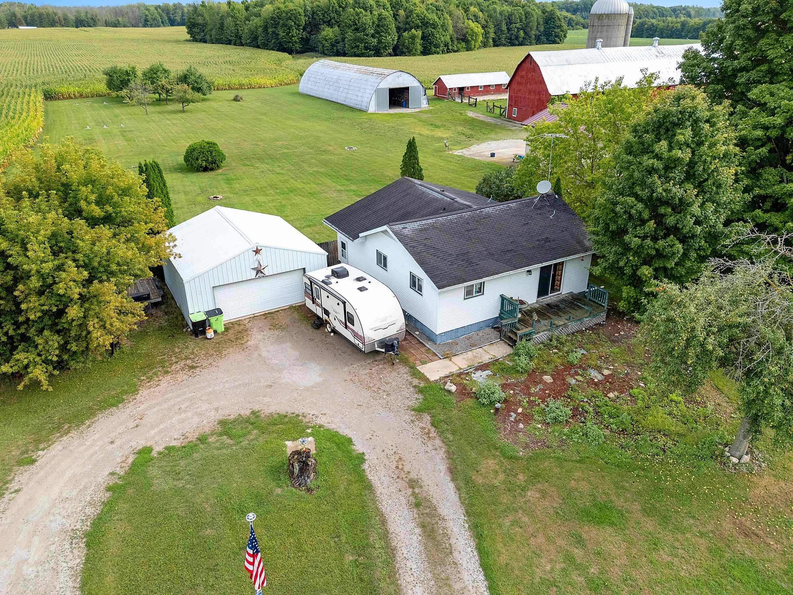 W5950 COUNTY ROAD WW property preview photograph