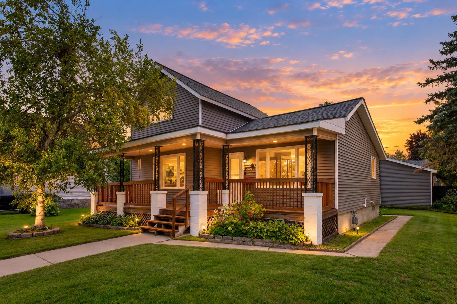 1518 ARMSTRONG Street property preview photograph