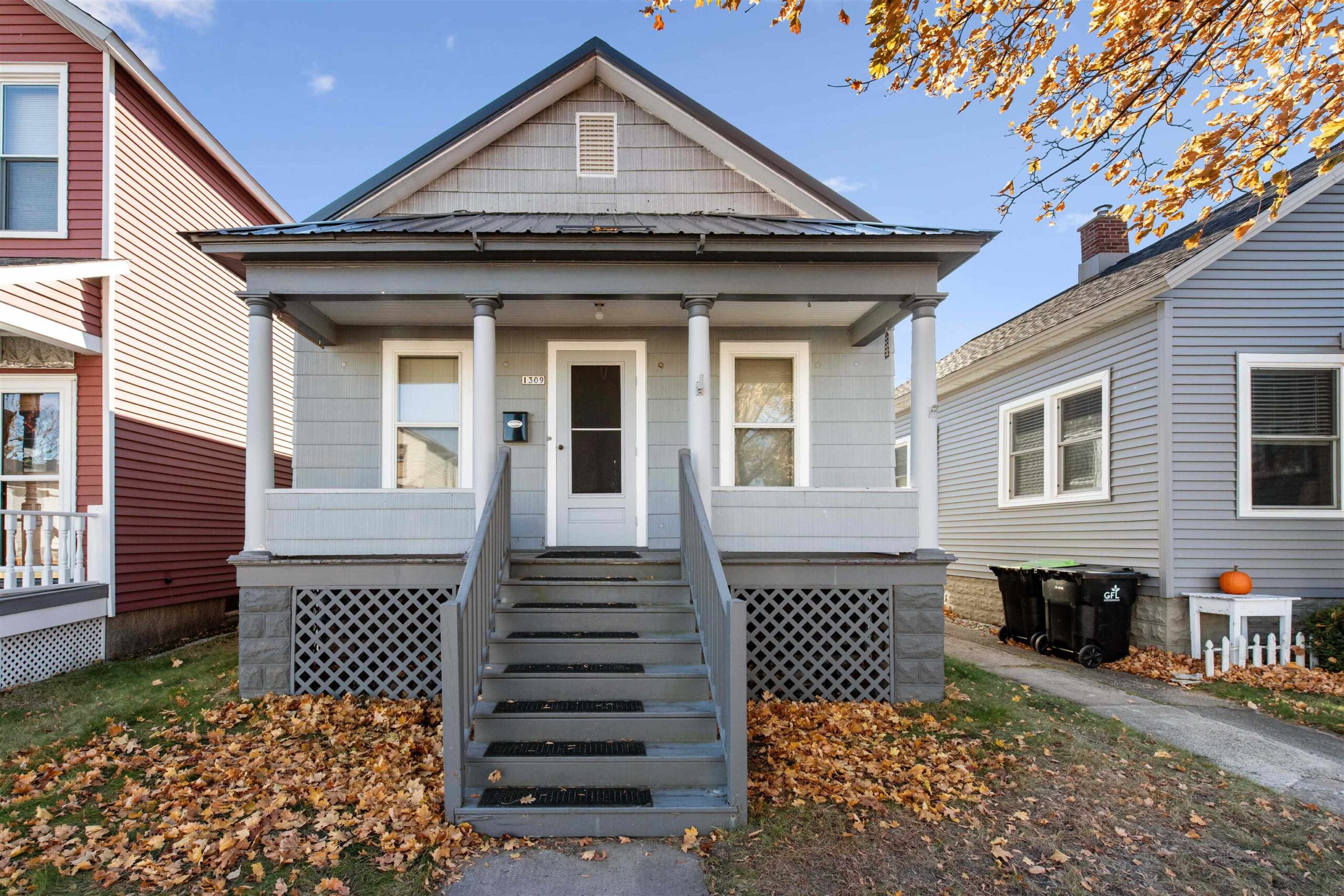 1309 15TH Avenue property preview photograph