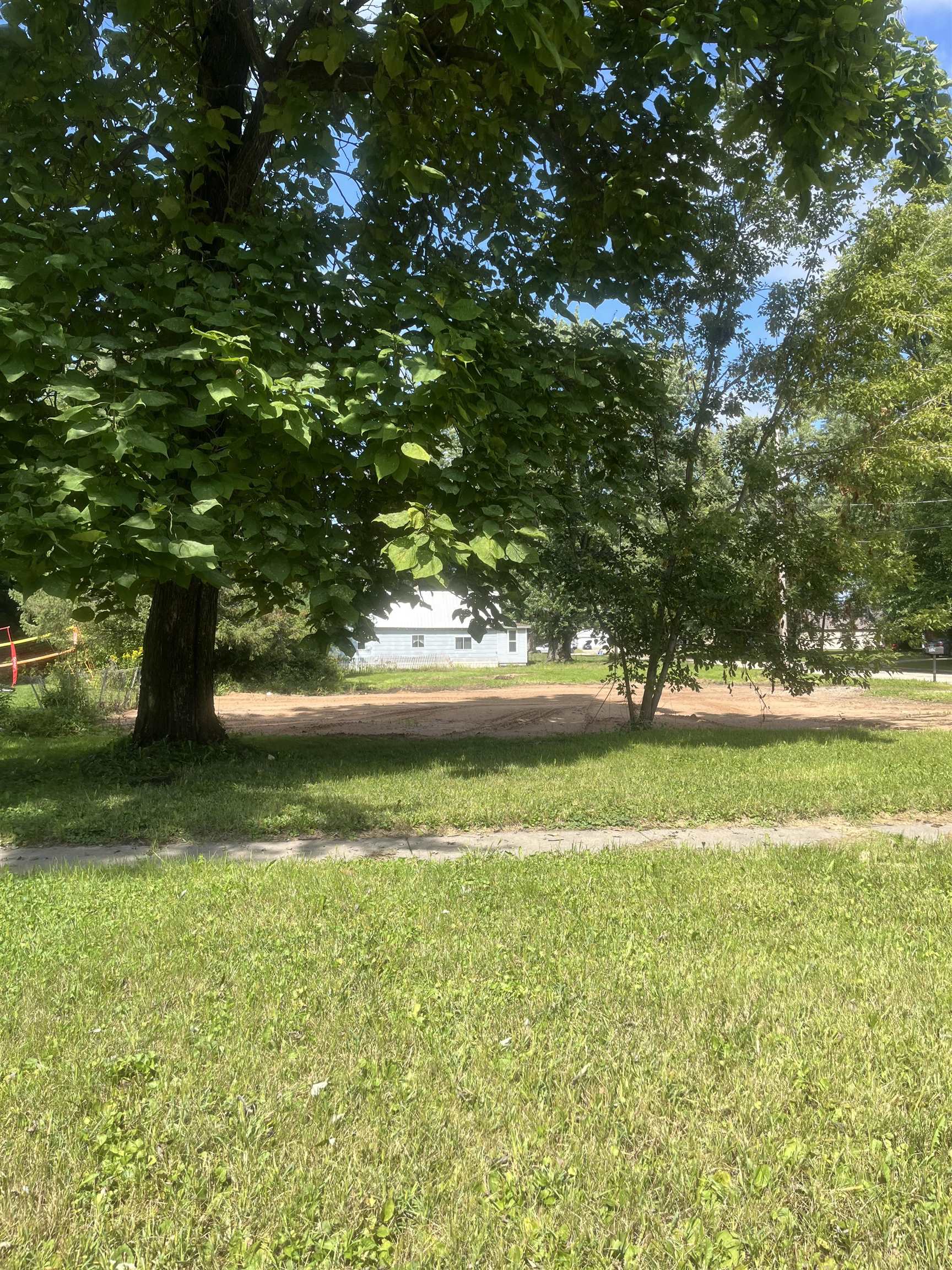 1201 SHIOCTON Street property preview photograph