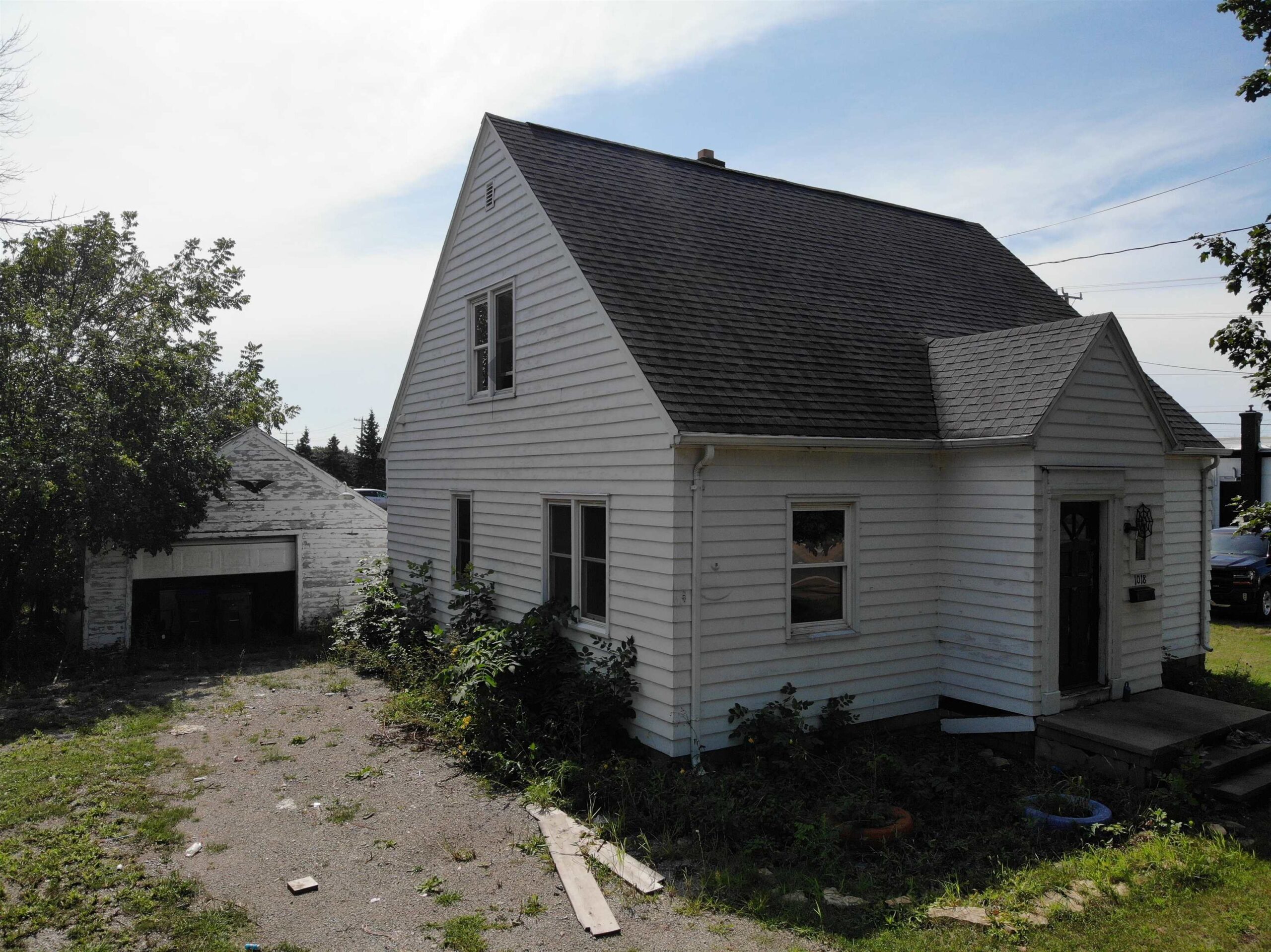 1018 MAIN Street property preview photograph