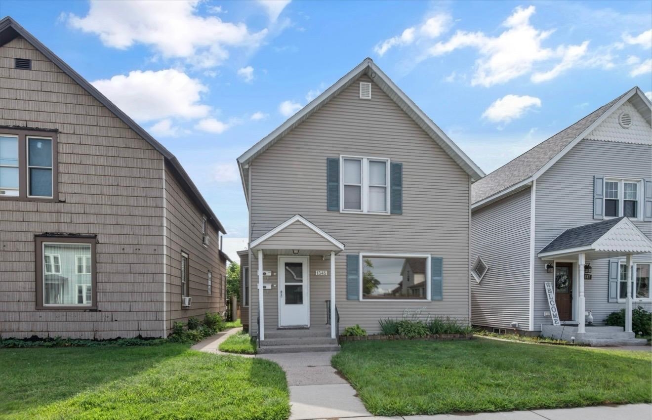 1345 MERRYMAN Street property preview photograph