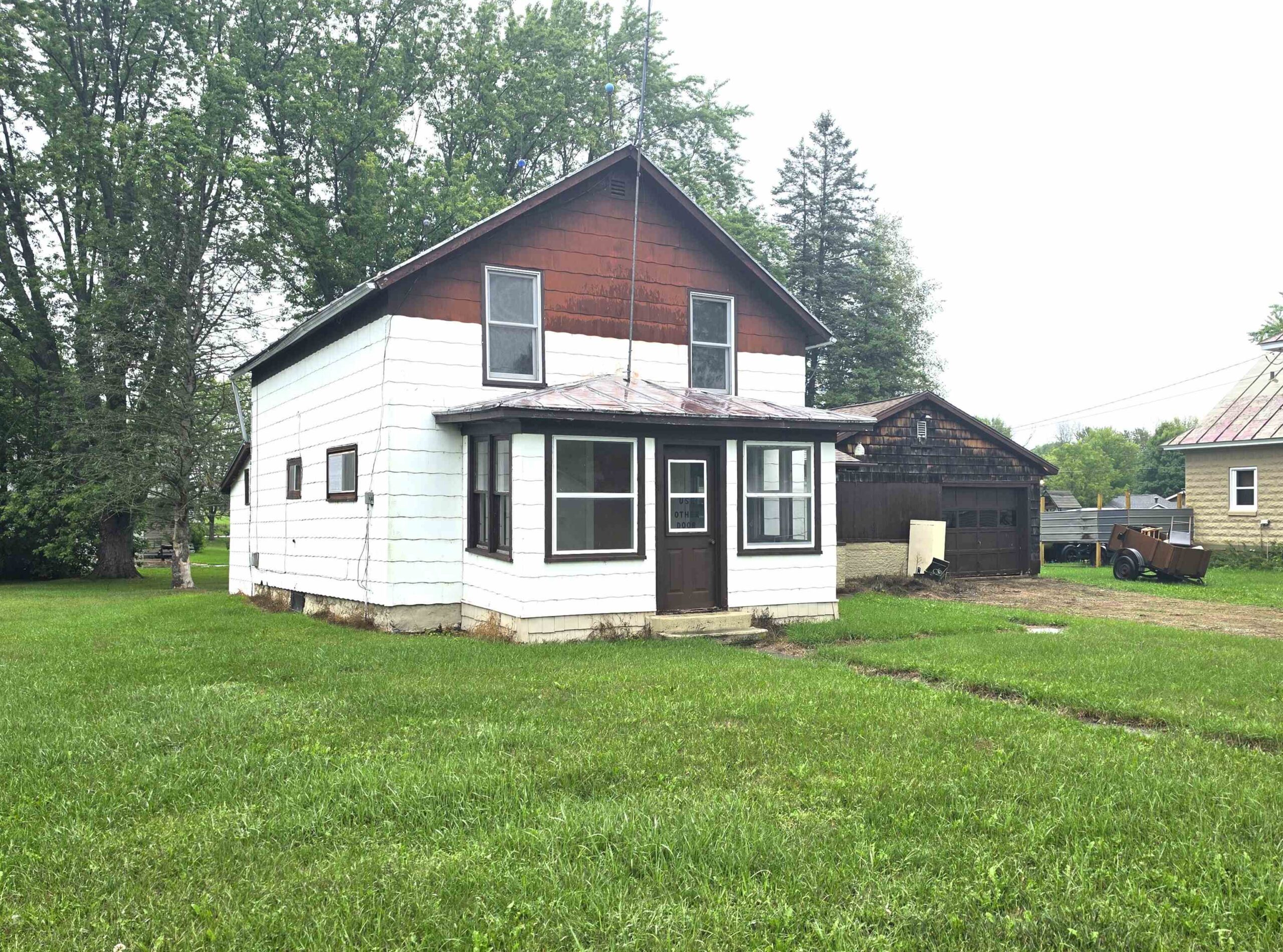 528 W MAIN Street property preview photograph
