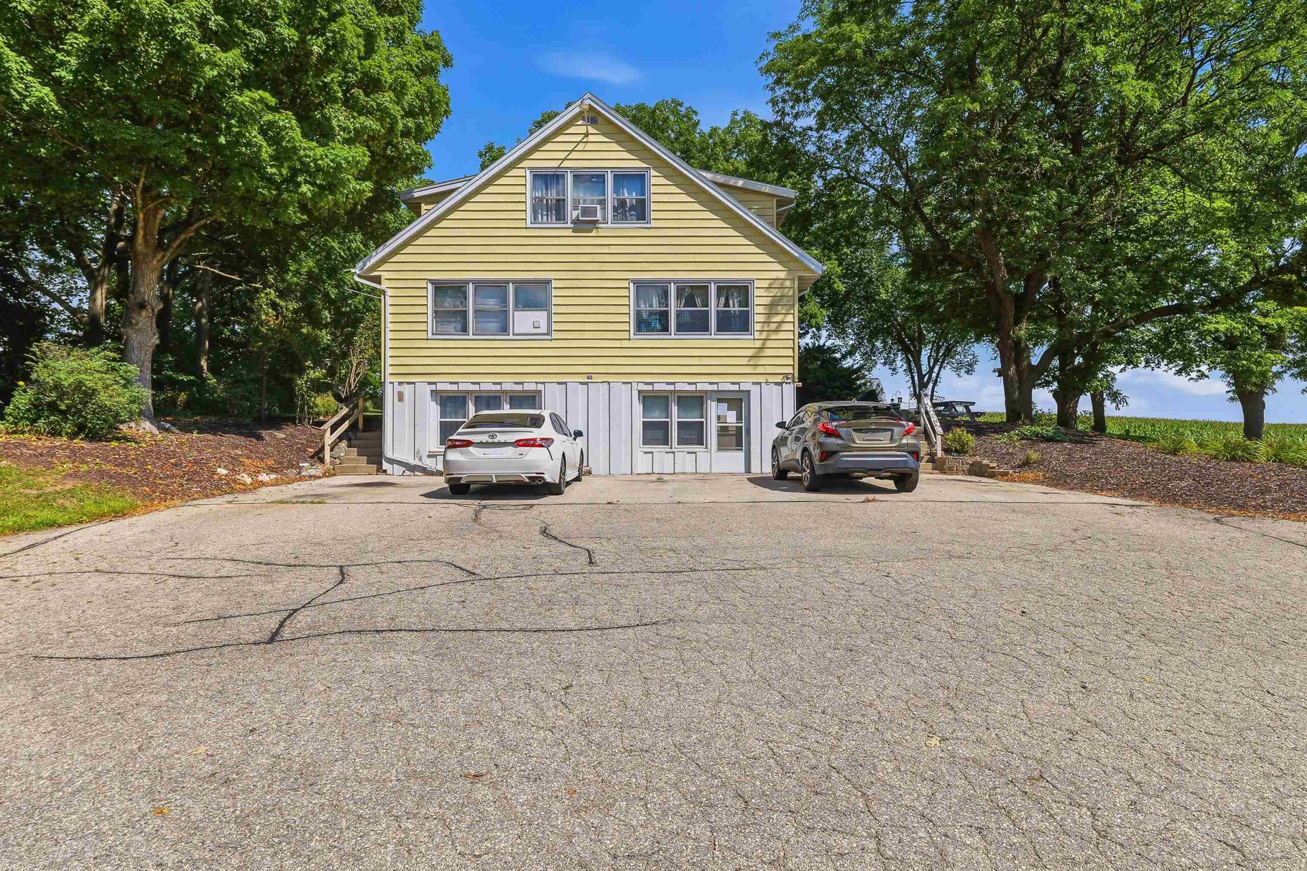 N1299 COUNTY RD W Road property preview photograph