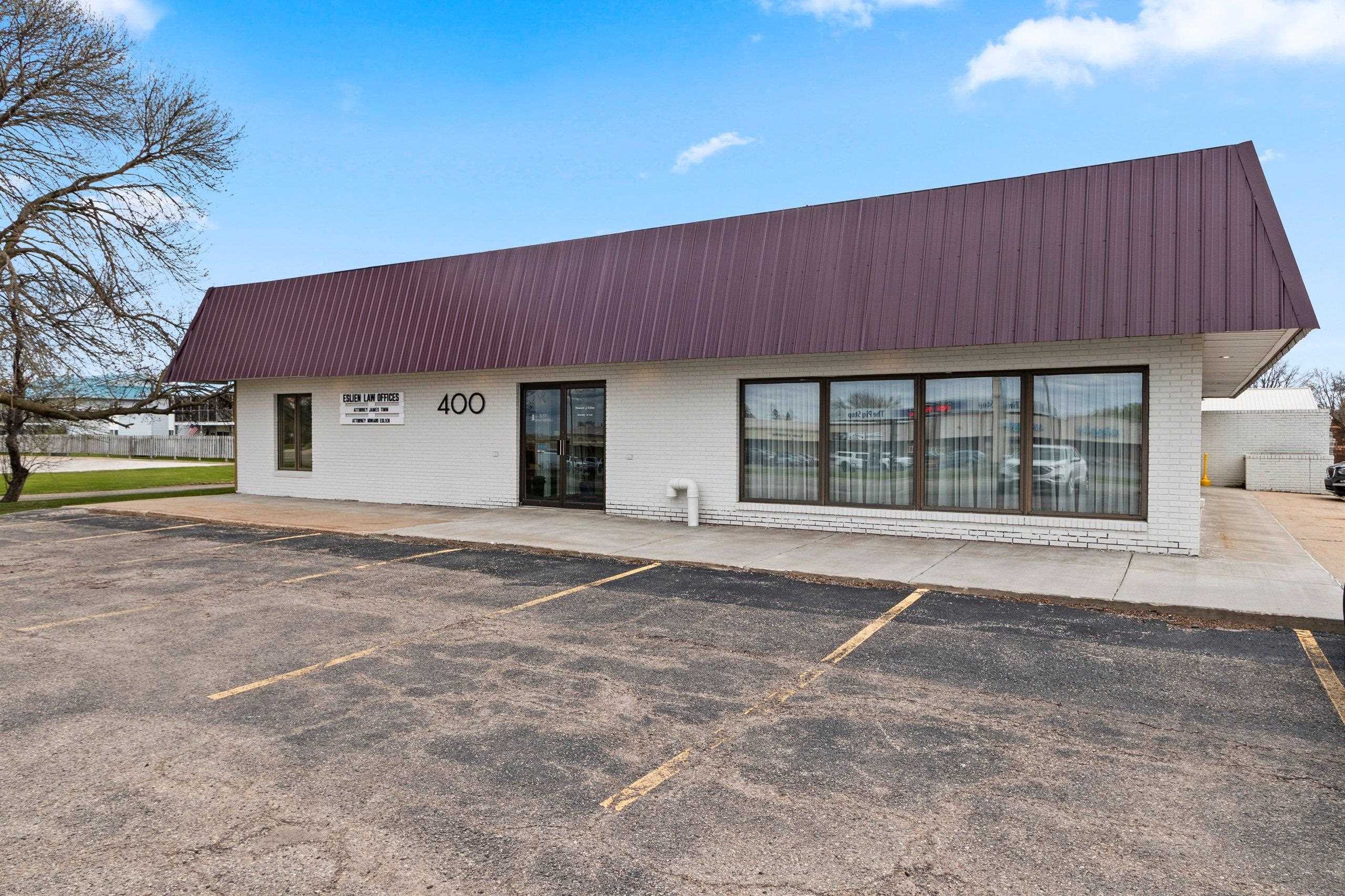 400 E HIGHLAND Drive property preview photograph