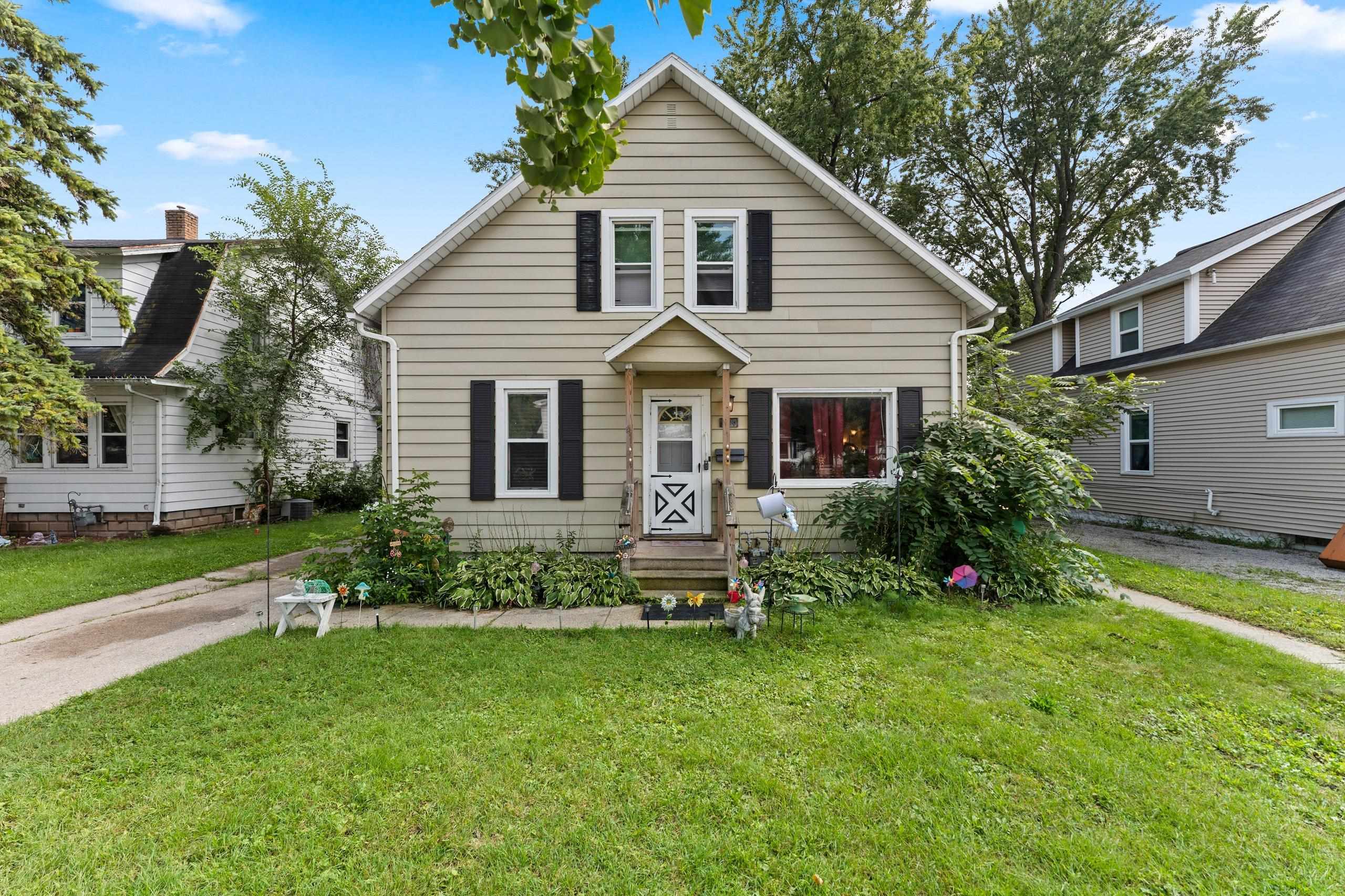 1518 ELM Street property preview photograph