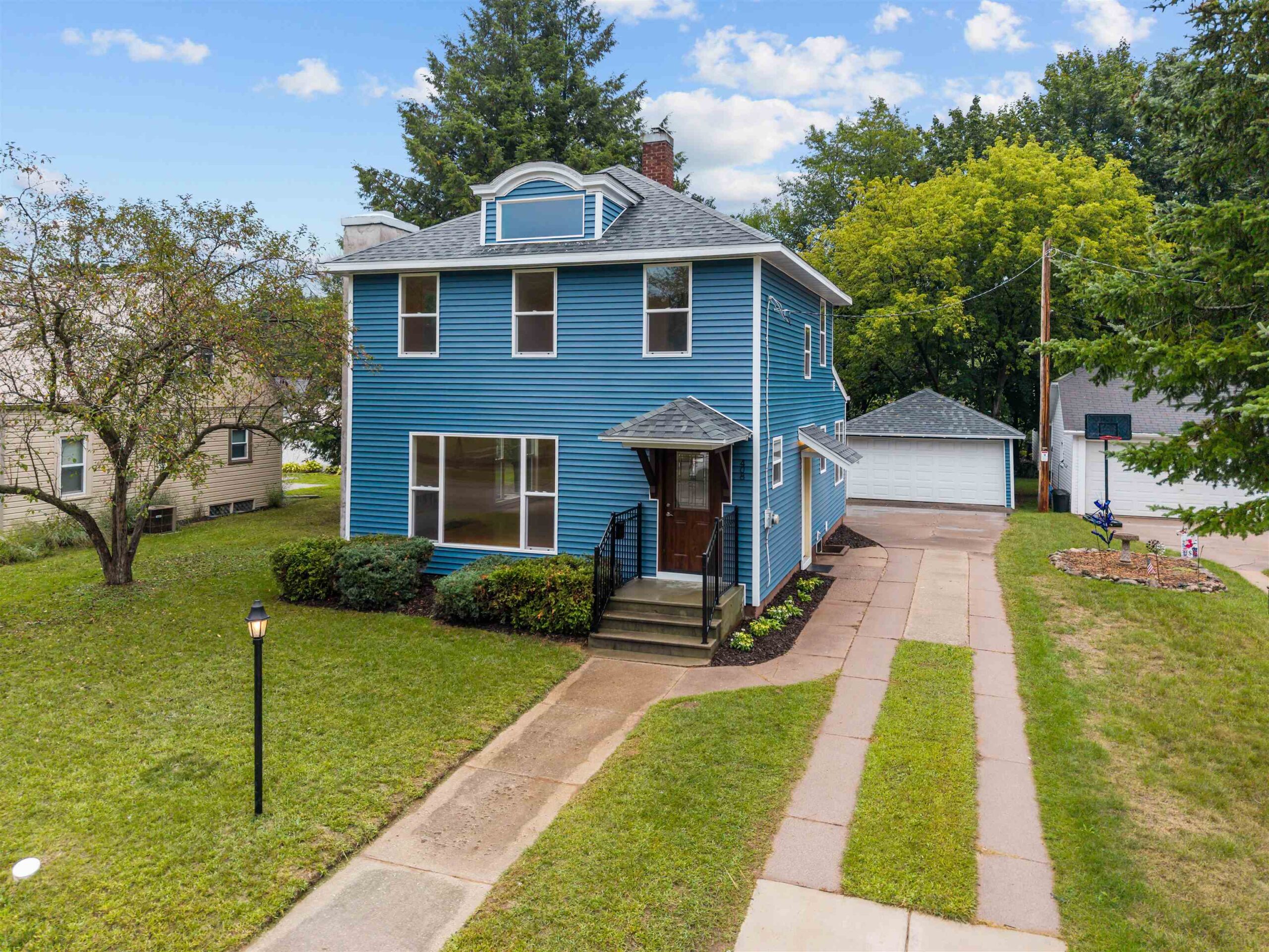 408 S SMALLEY Street property preview photograph