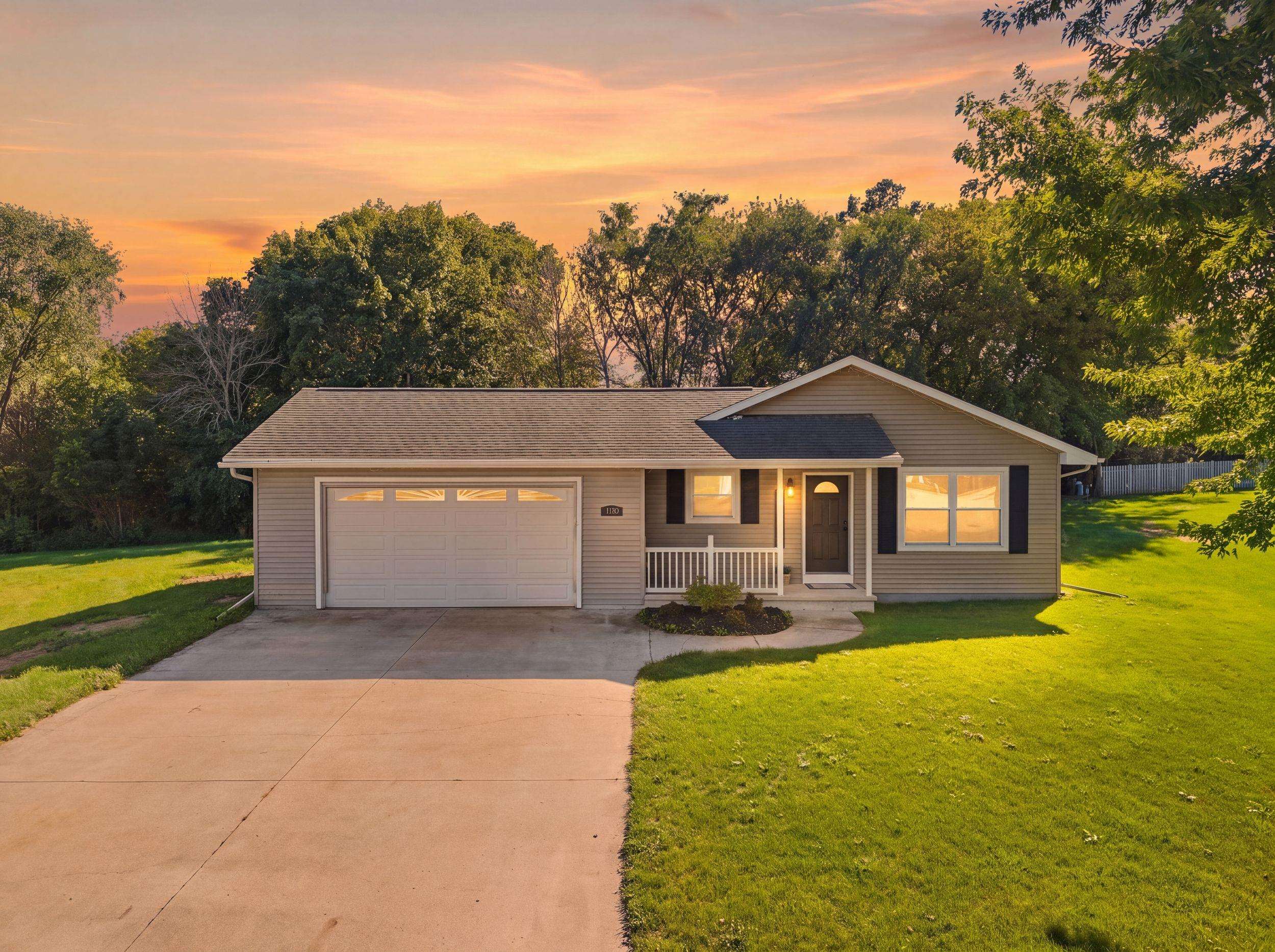 1136 MISTLETOE Lane property preview photograph