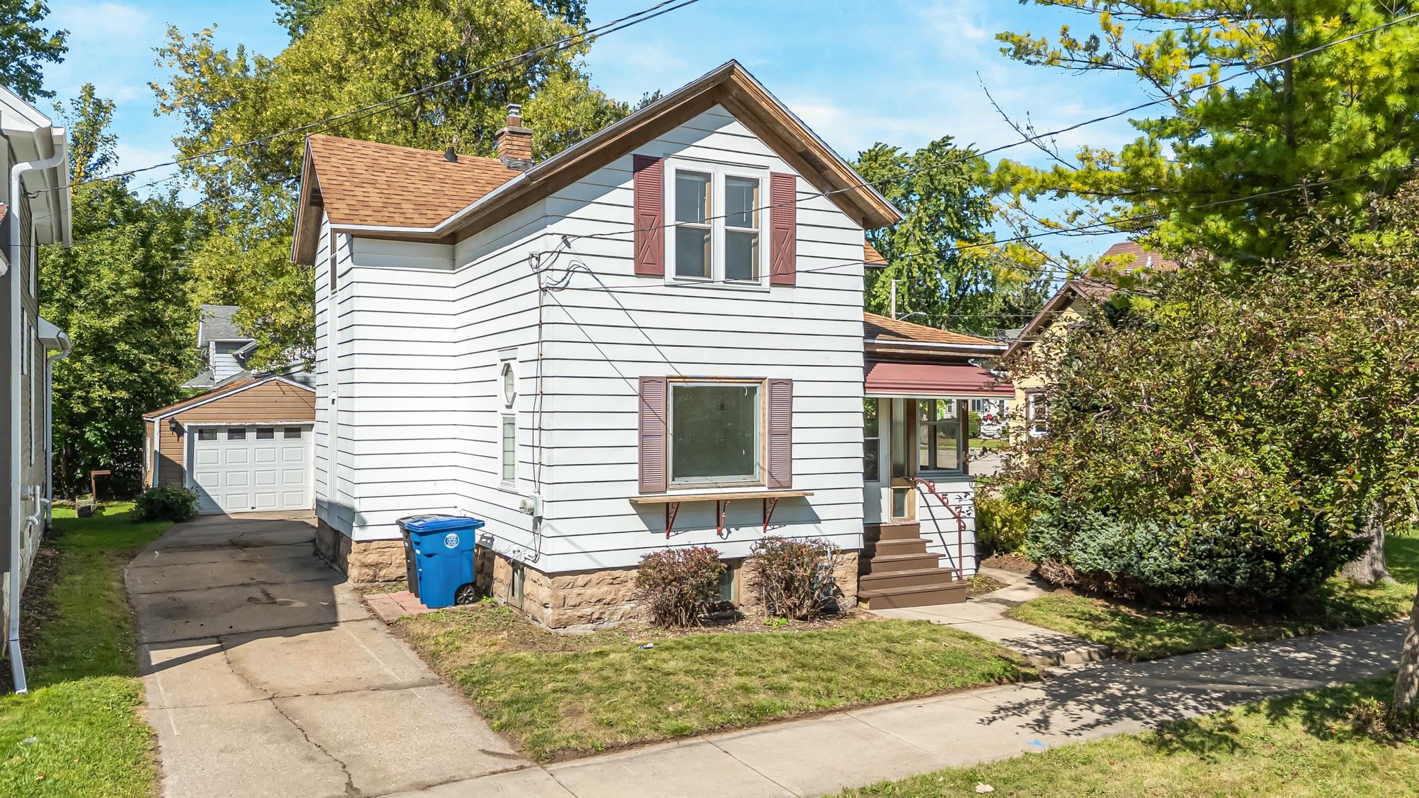 857 FRANKLIN Street property preview photograph
