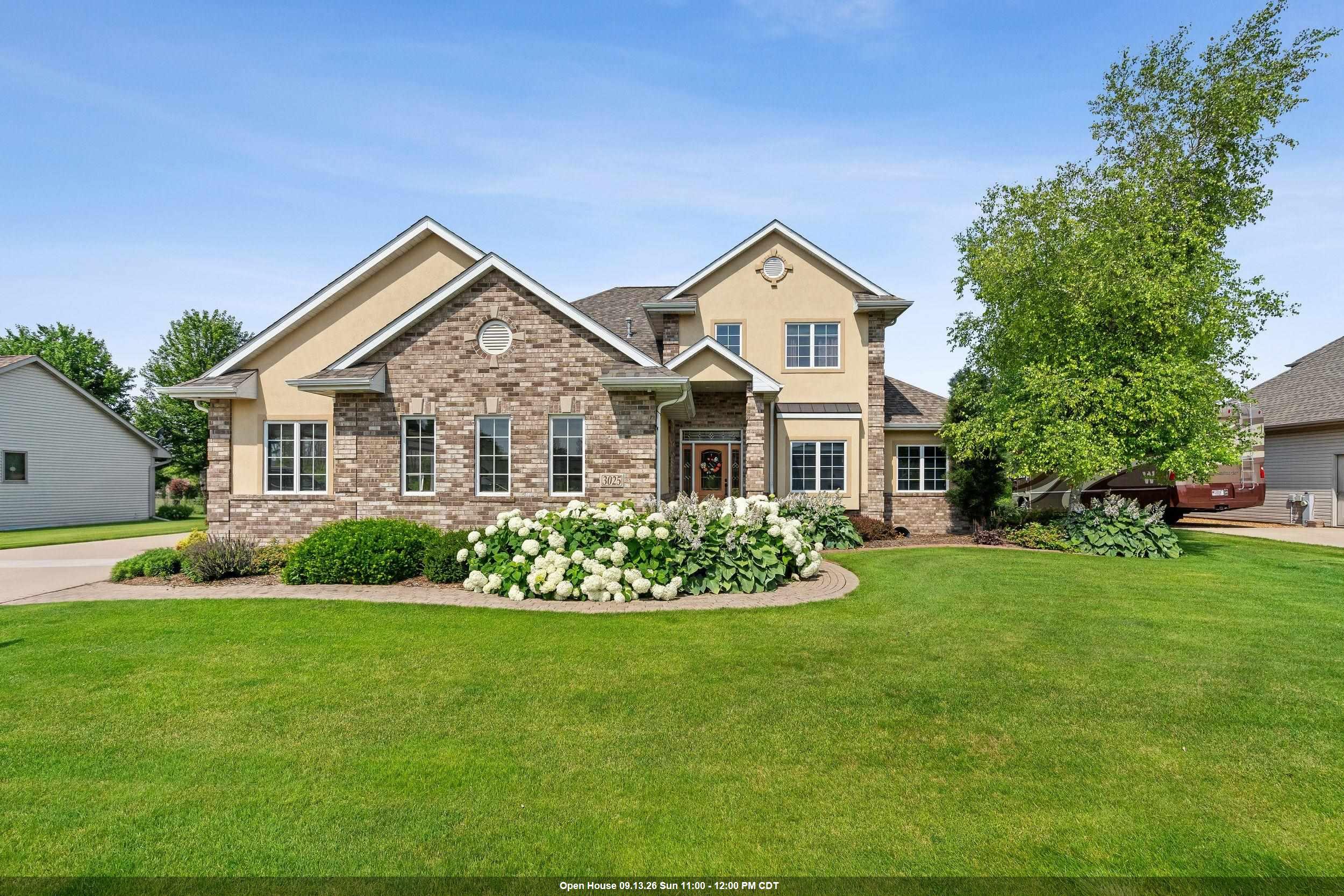 3025 WHITE BIRCH Street property preview photograph