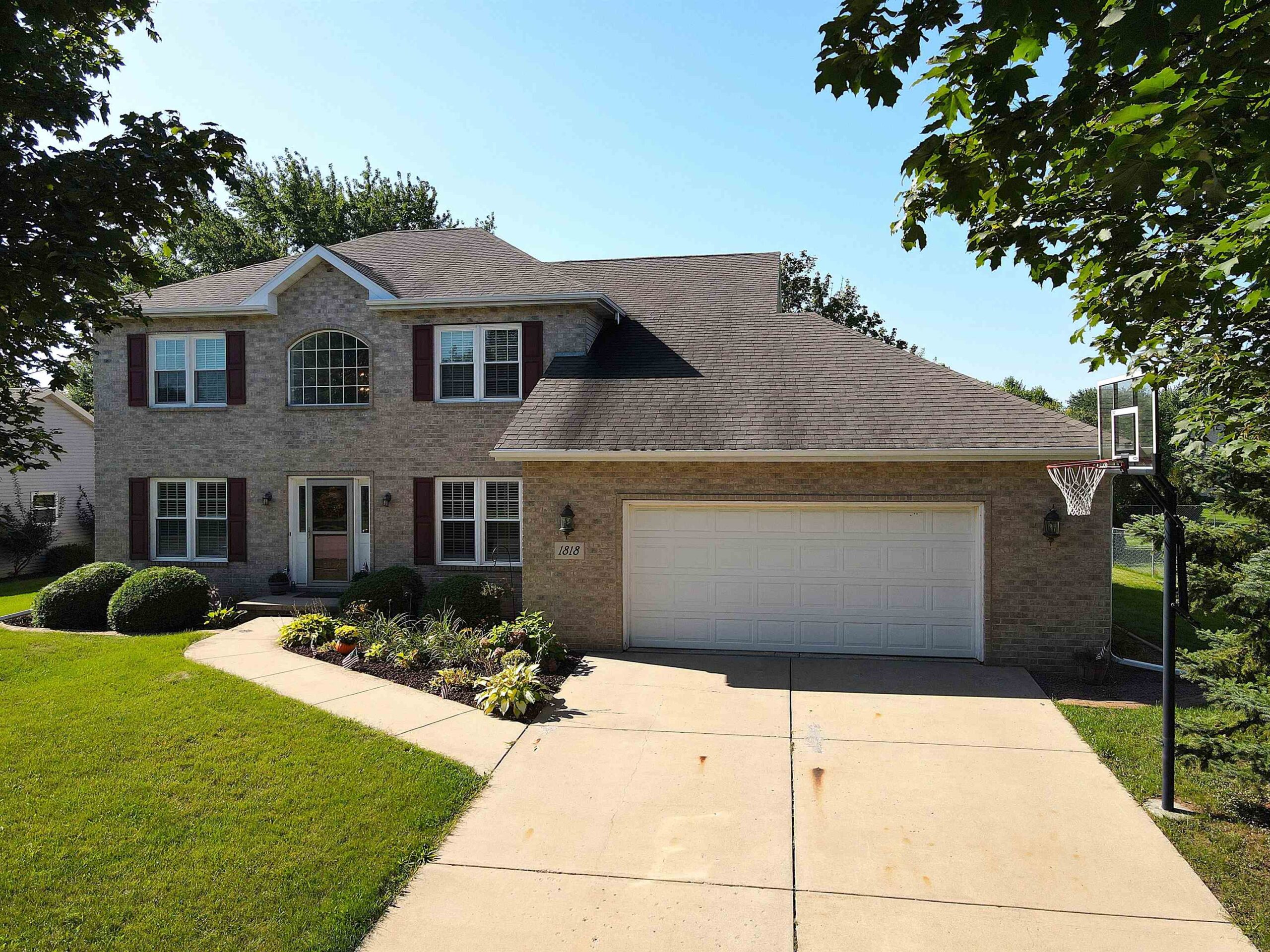 1818 LEDGEVIEW Road property preview photograph