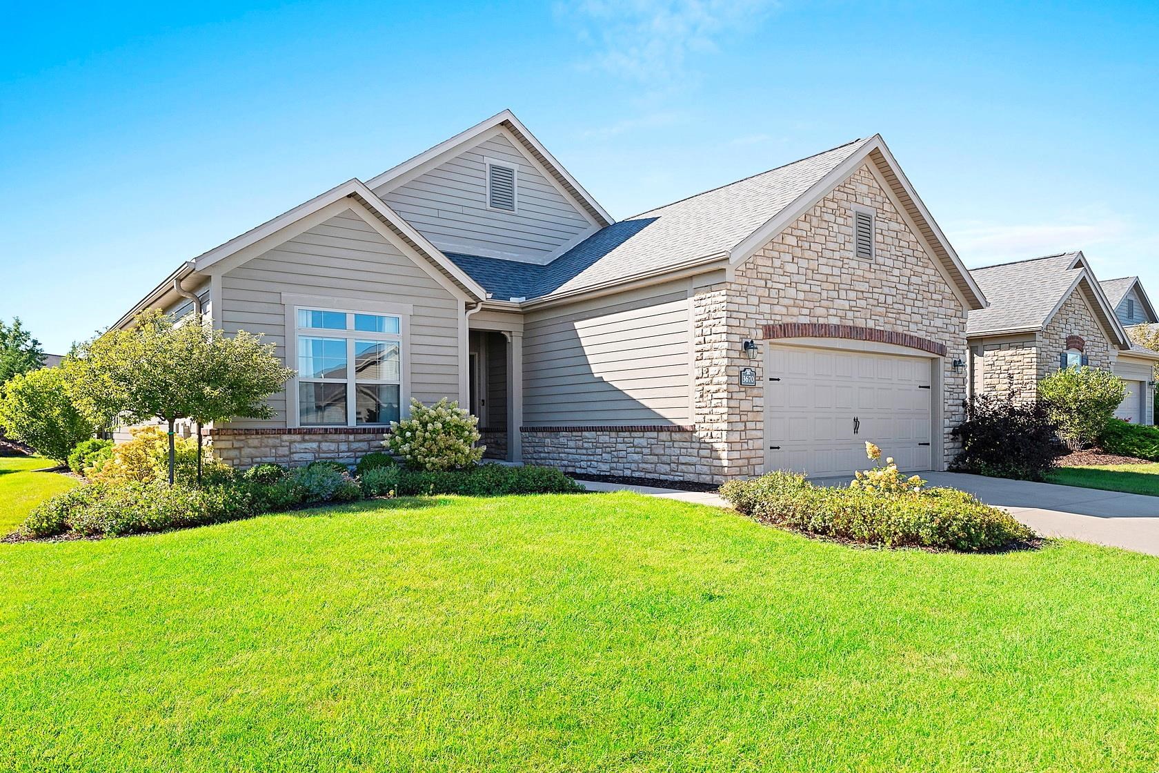 3670 PONDS EDGE Court property preview photograph