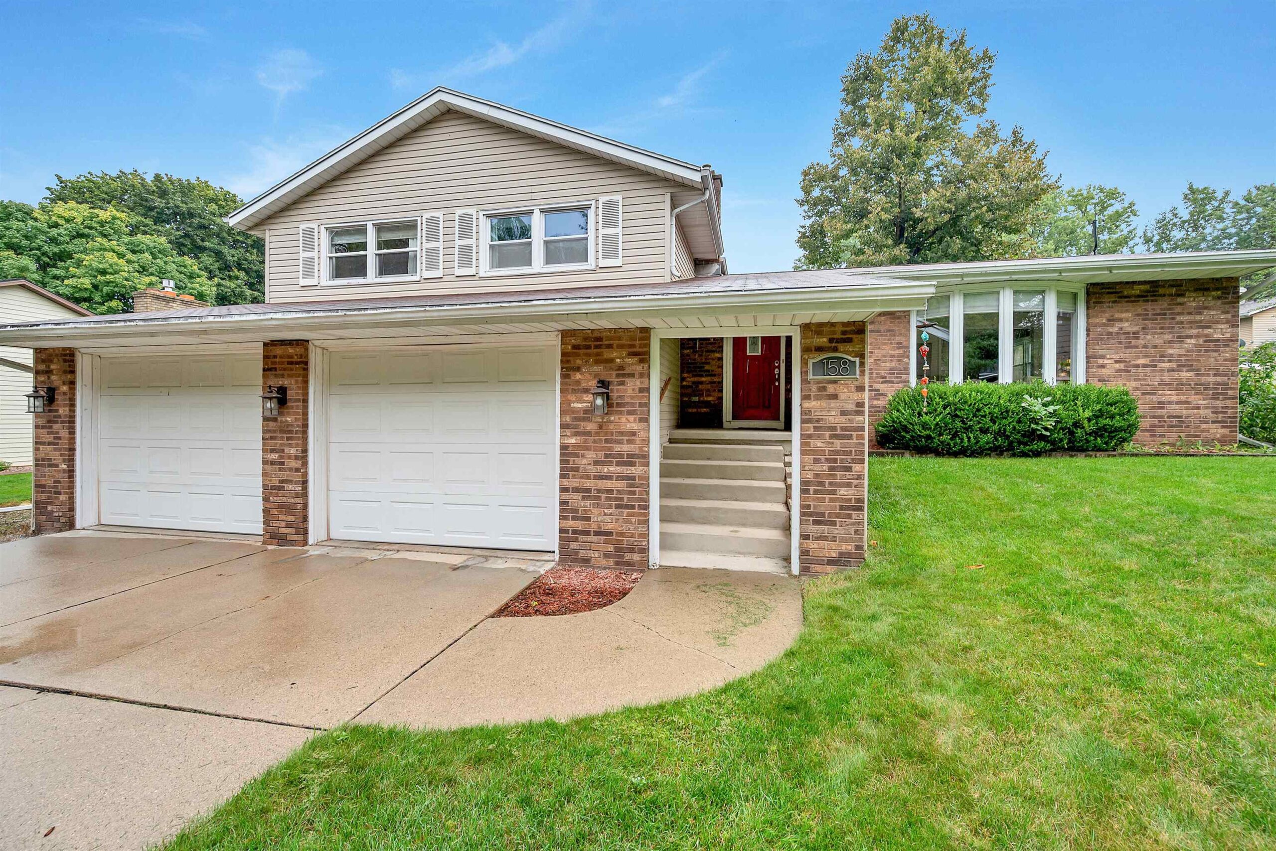 158 WINCHESTER Way property preview photograph