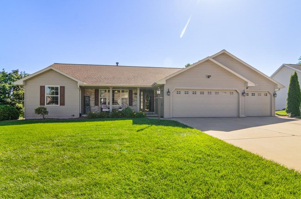 3587 MIGHTY OAK Trail property preview photograph