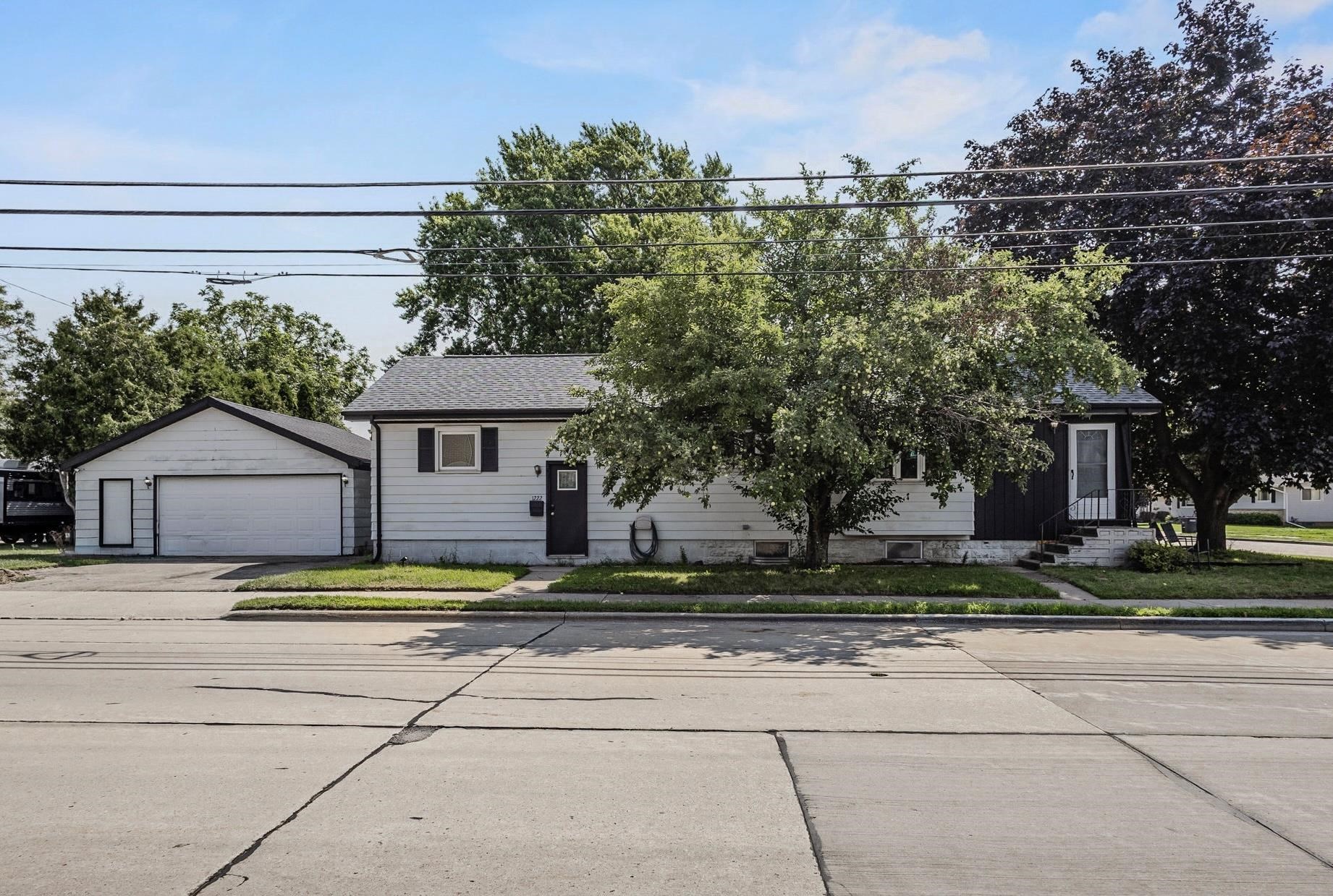 1222 KNAPP Street property preview photograph