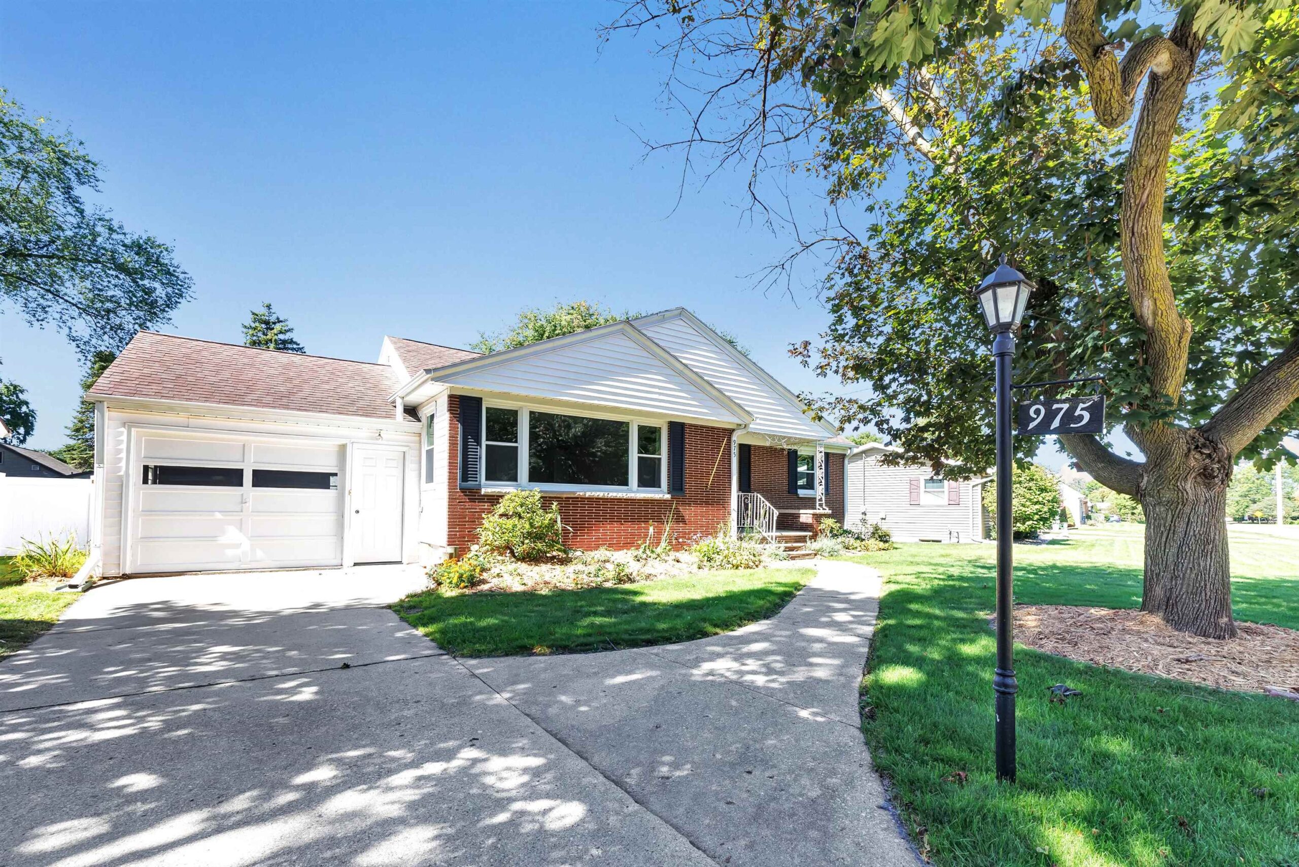 975 COPPENS Road property preview photograph