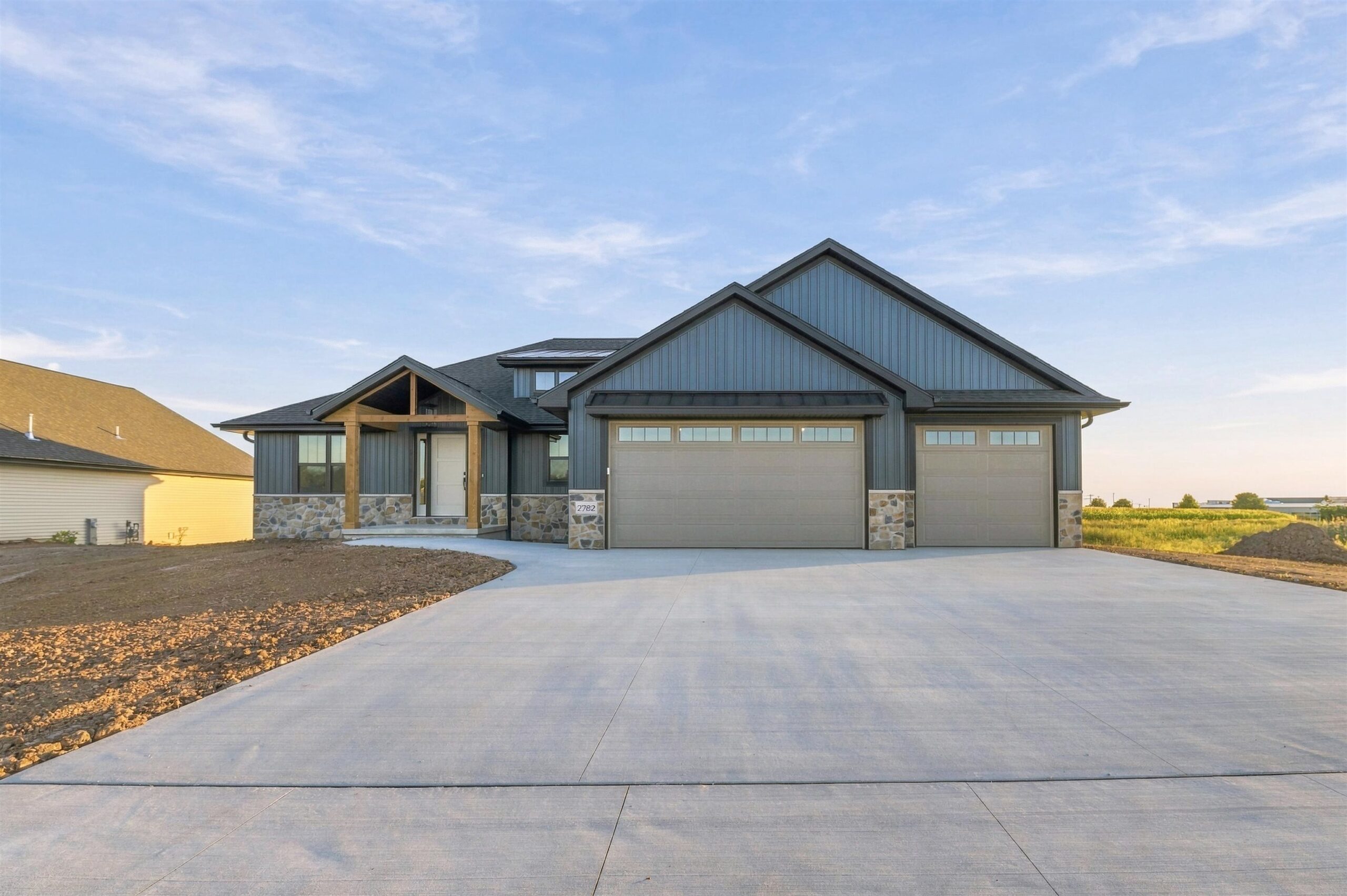2782 STELOR Drive property preview photograph