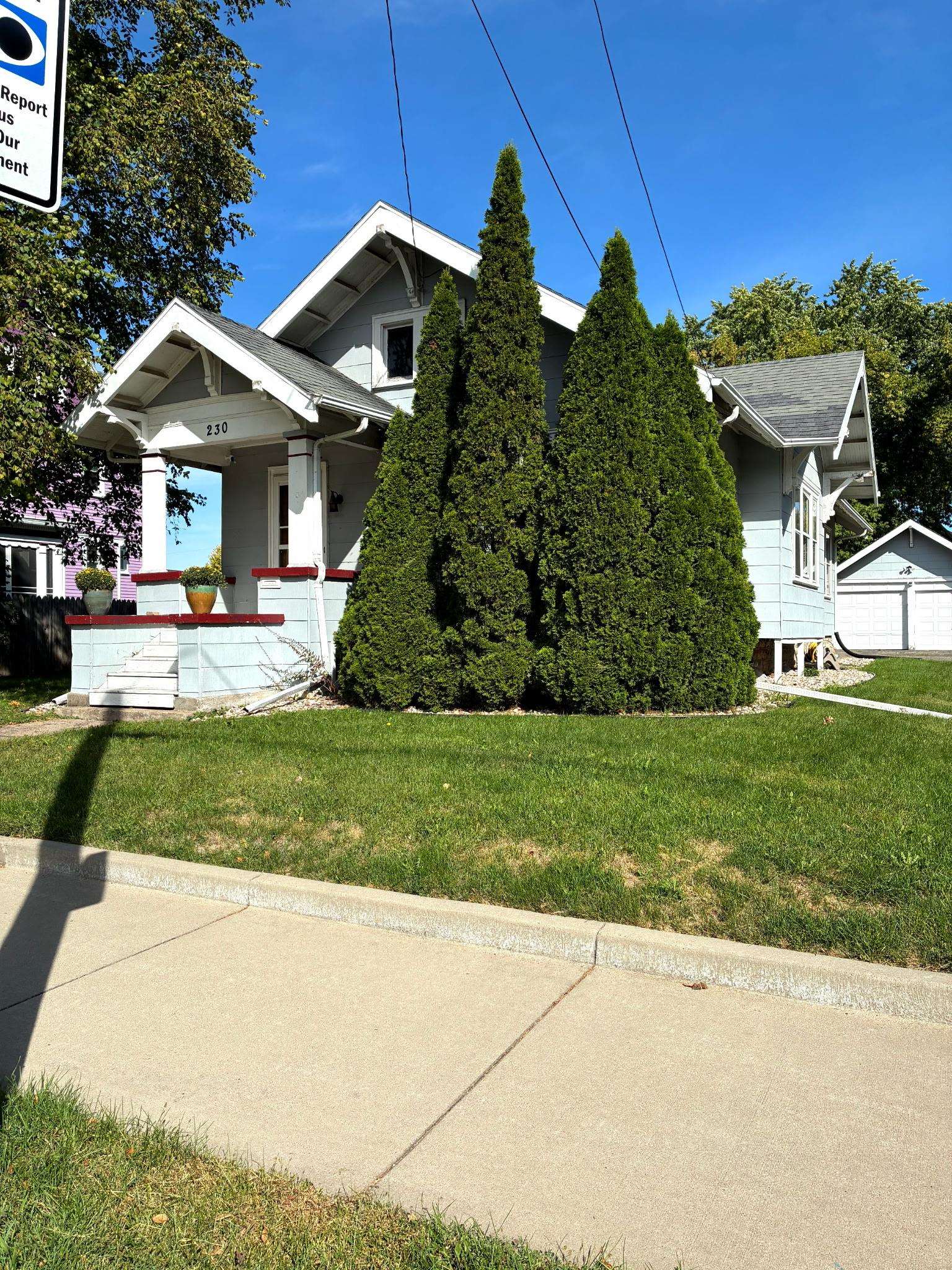 230 E IRVING Avenue property preview photograph