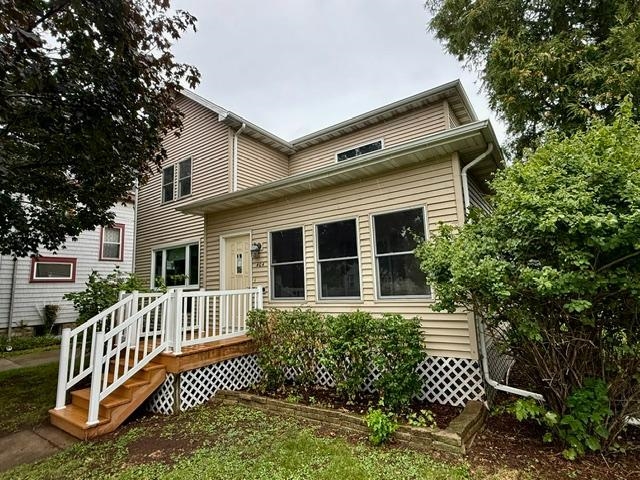 404 1ST Street property preview photograph