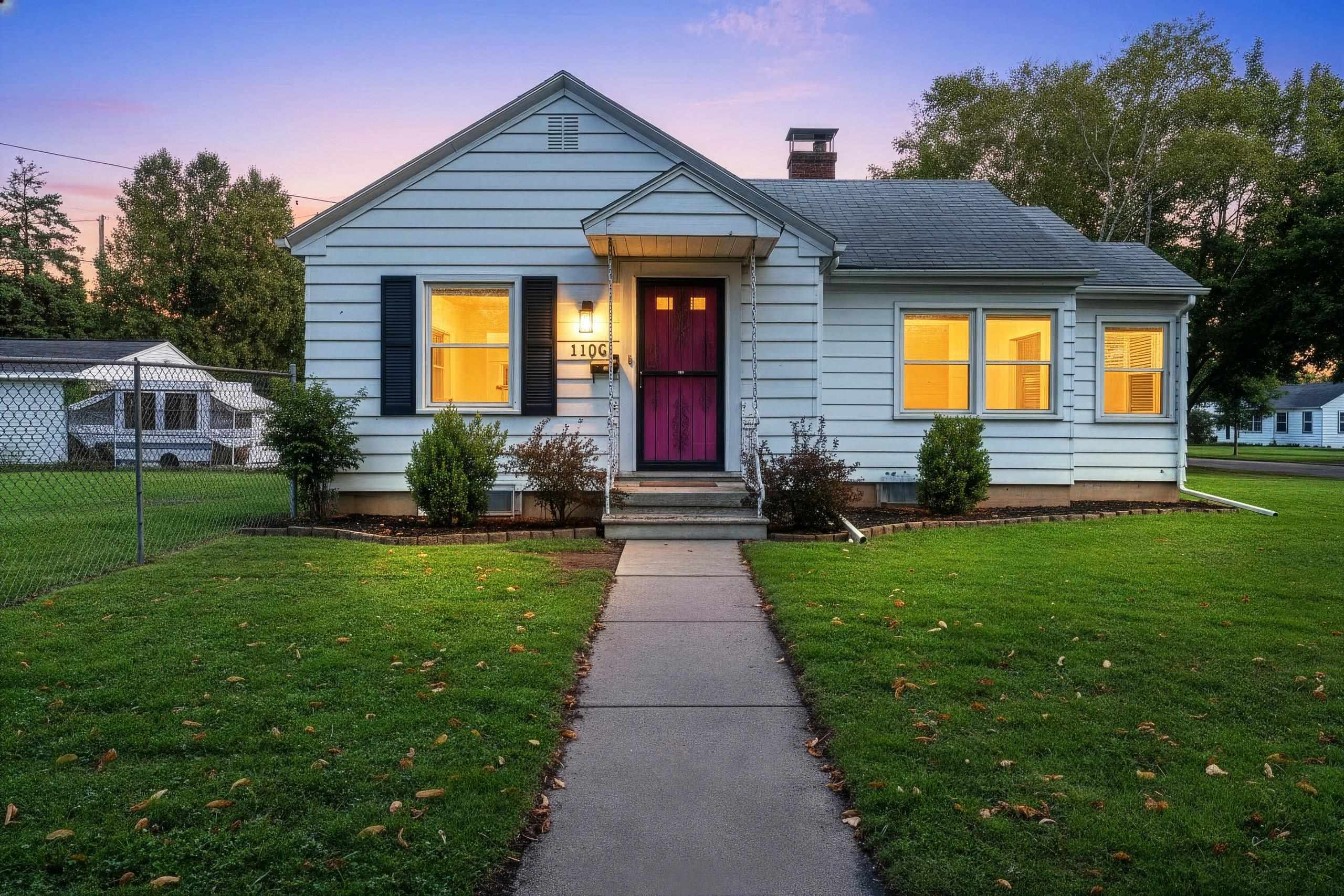 1106 MINAHAN Street property preview photograph