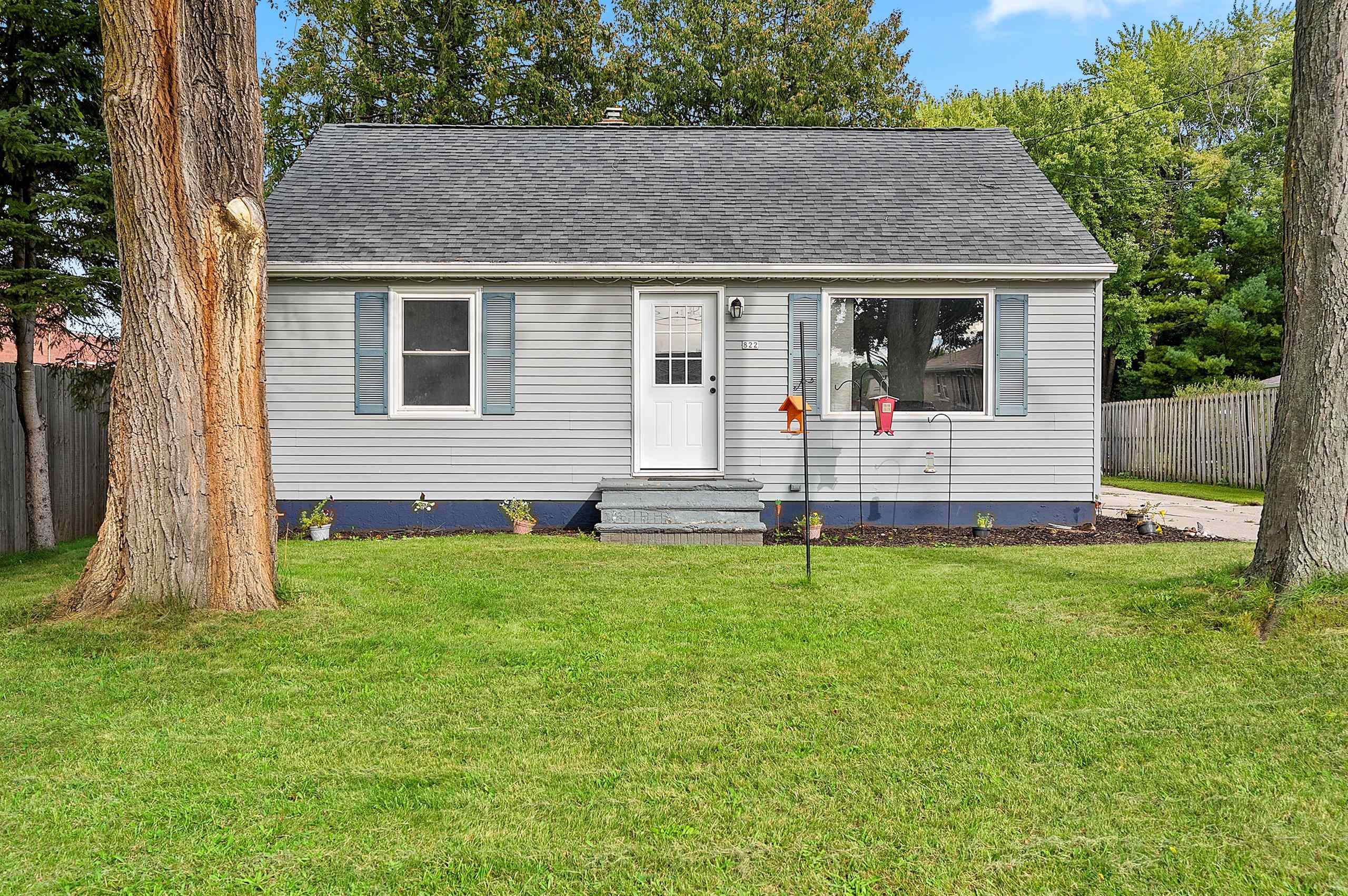 822 ARDENNES Street property preview photograph